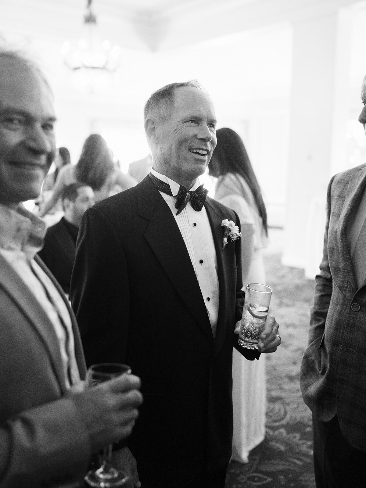 Lafayette_Club_Wedding_Photos_LaurenPage23-991