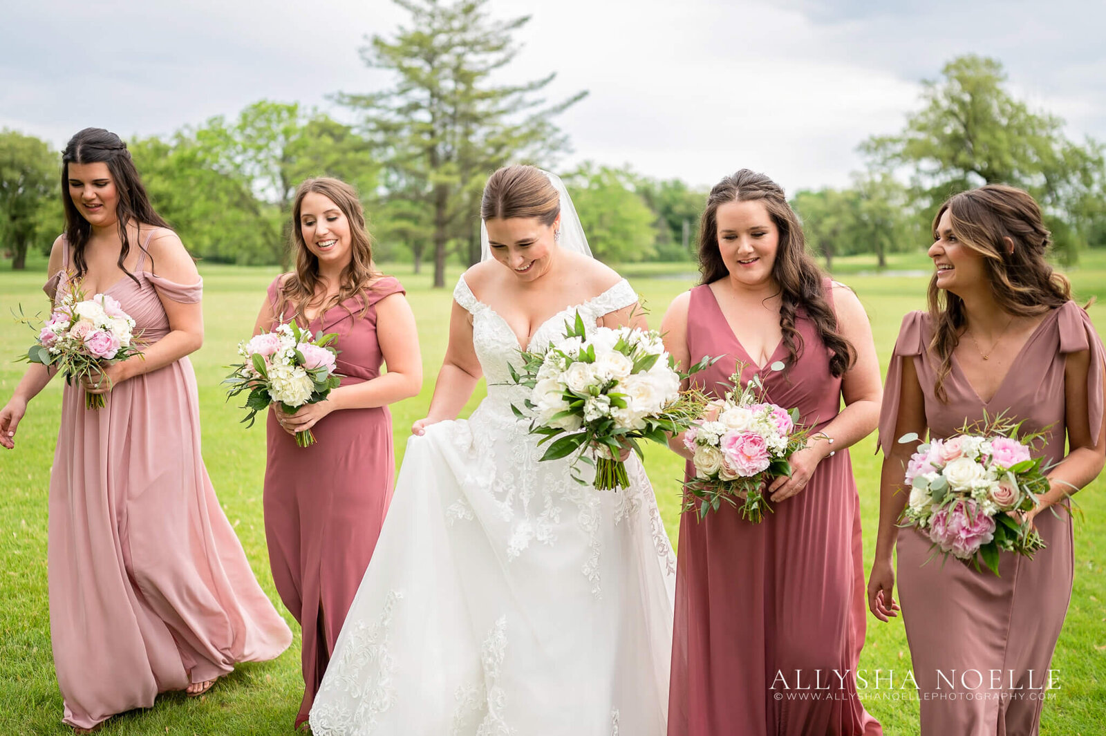 Wedding-at-River-Club-of-Mequon-203