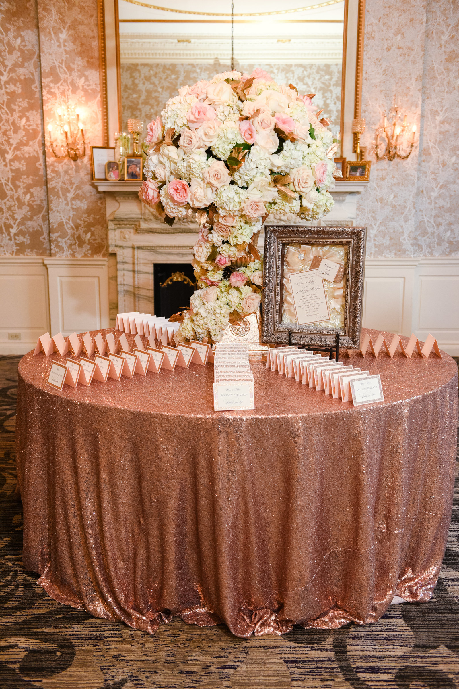 Place card table at Glen Cove Mansion