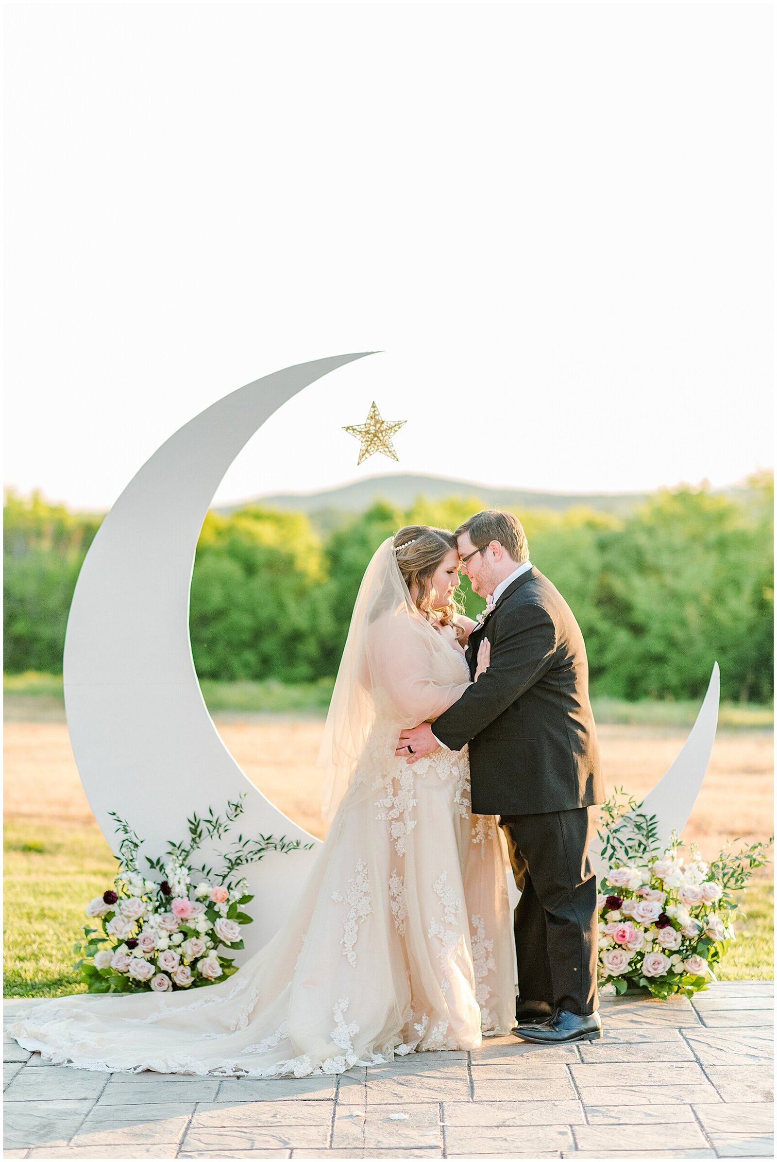 Harvest-House-Star-and-Moon-wedding-spanish-moss-wedding-ashley-river-wedding-Charleston-Wedding-Charleston-SC-wedding-Photographer_3541