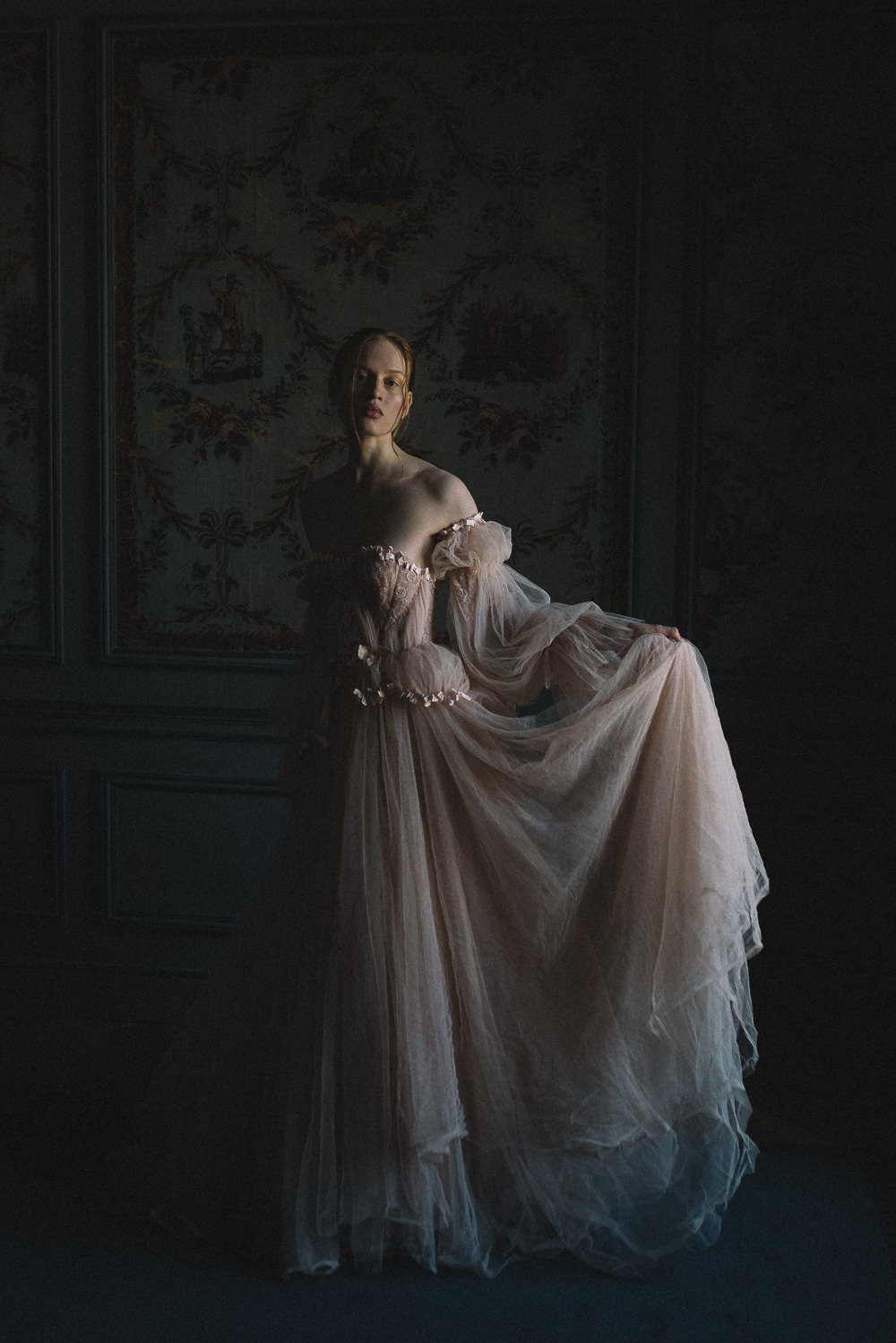 JoanneFlemingDesign-blush-tulle-wedding-dress-davidwickhamphoto (1)