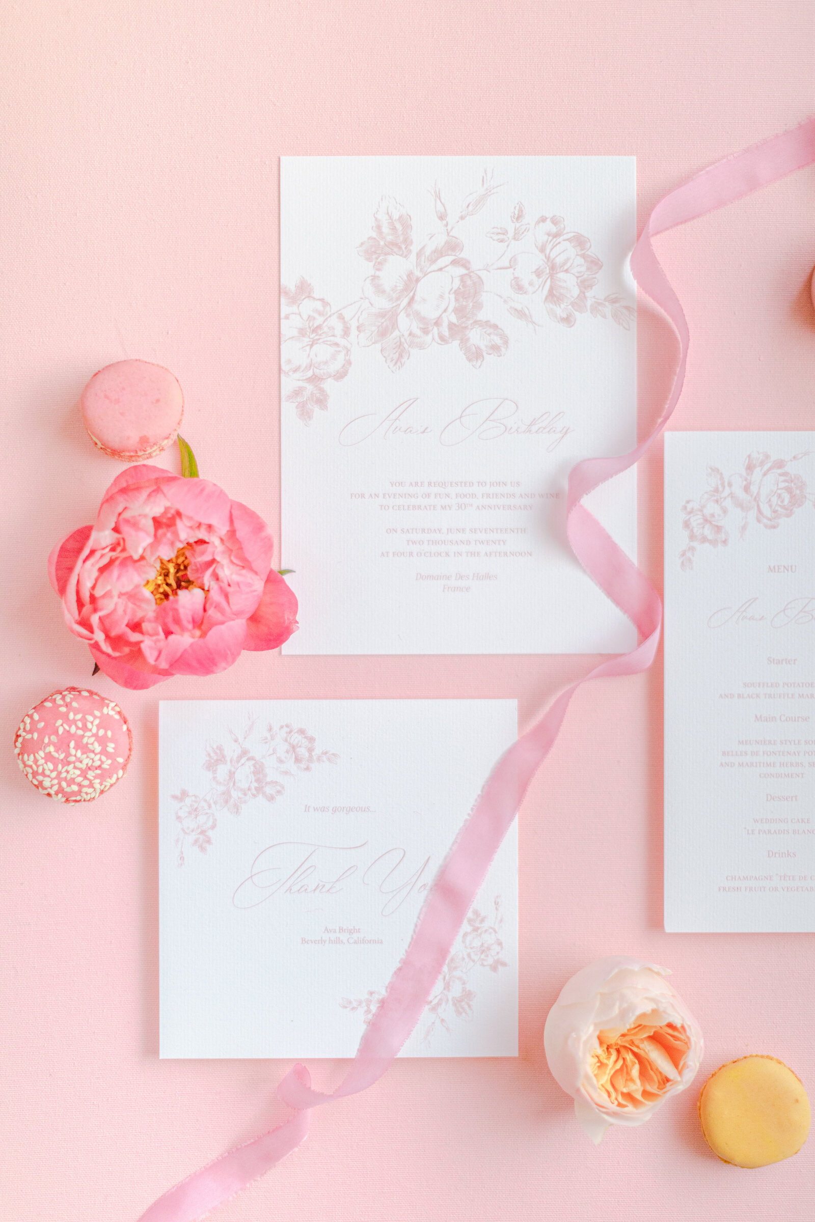 flatlay_pink_wedding_details_stationery