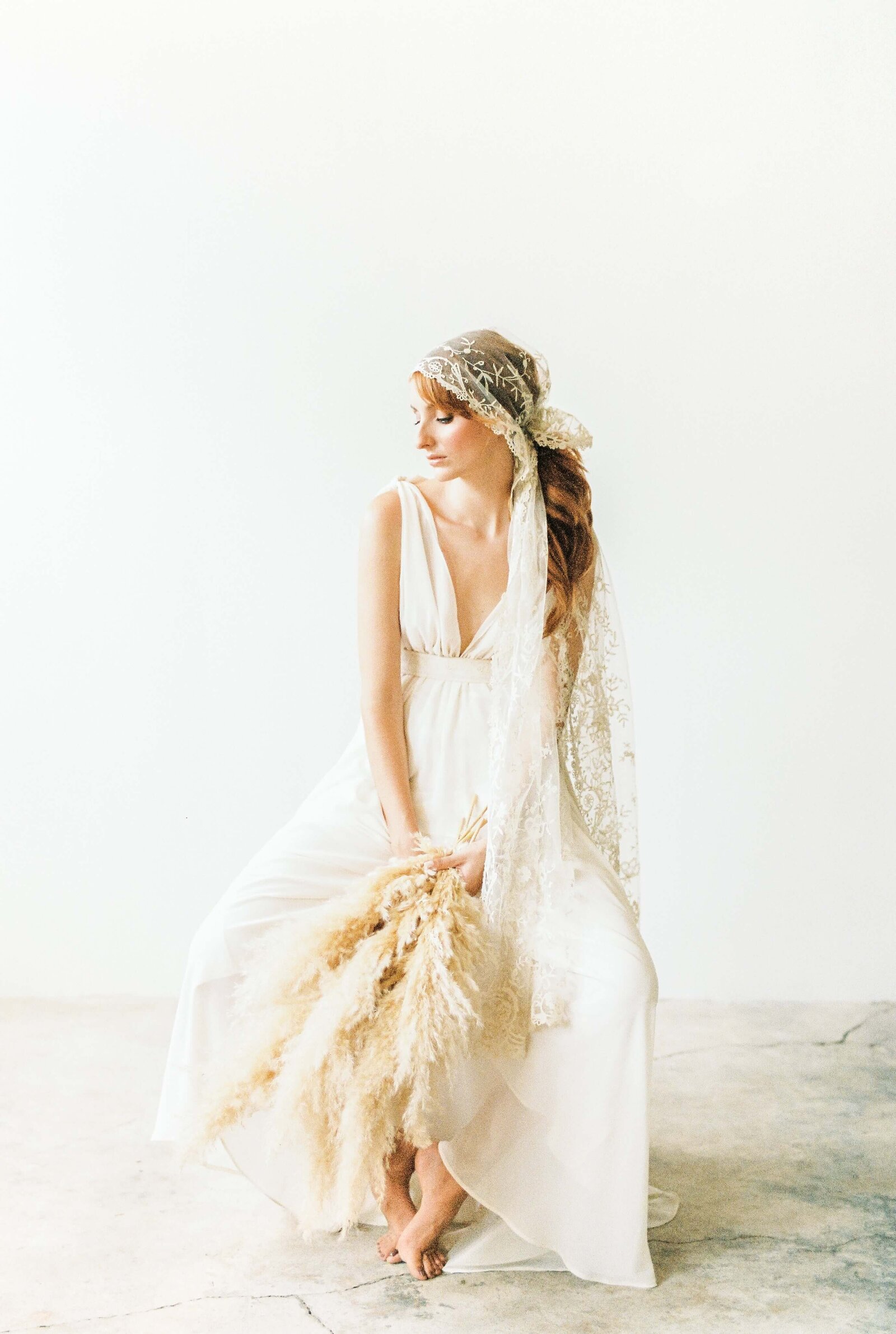 Wedding-dress-bridal-gown-store-website-template-Showit-pexels-leeloo-thefirst-5038640