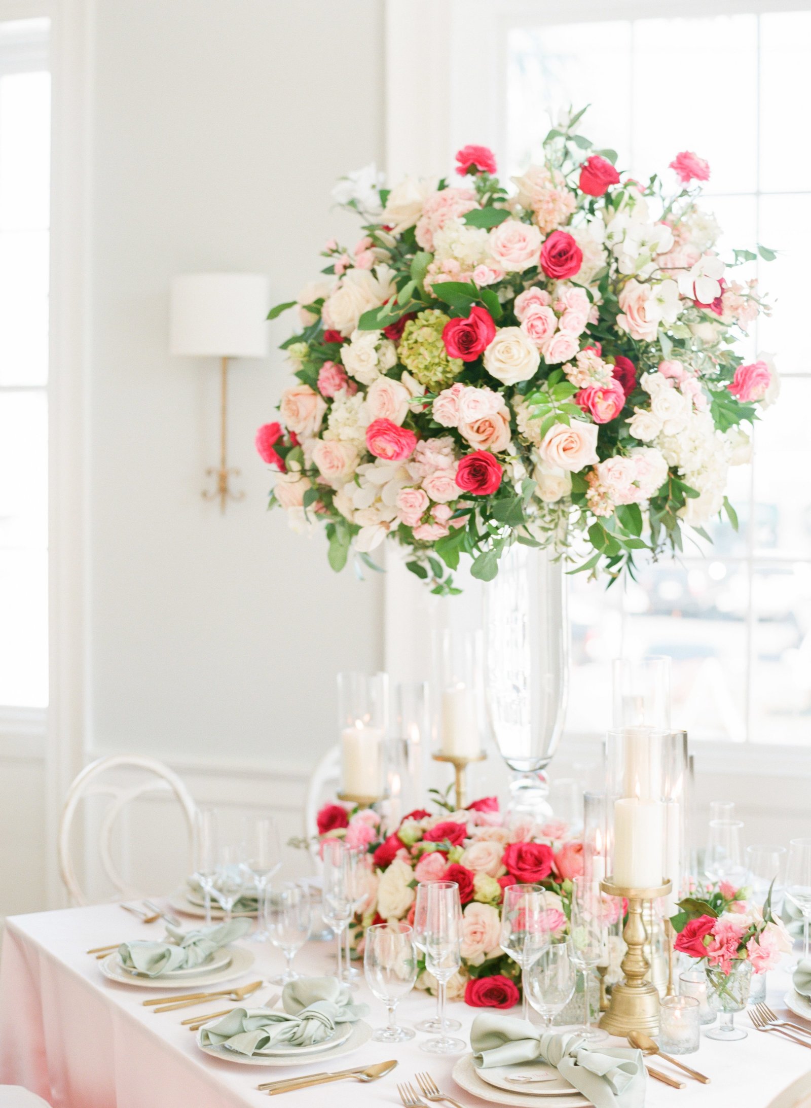 Gadsden-House-wedding-florals-pink