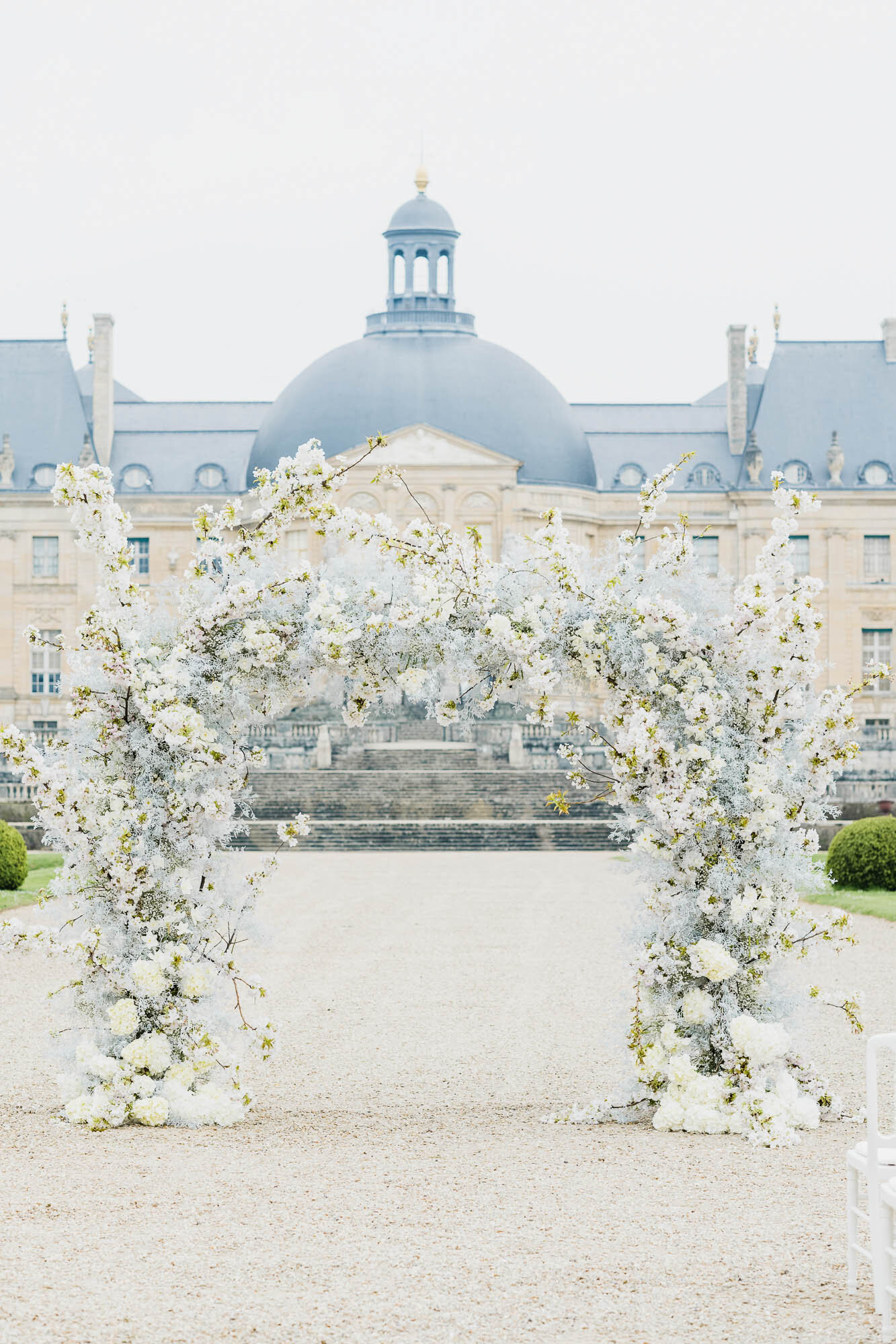 ceremony arch at Chateau of Vaulx le Vicomte