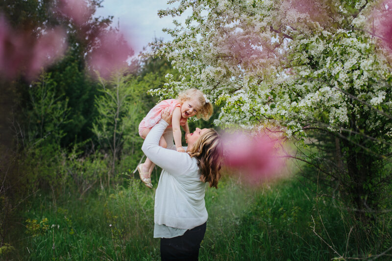 mommyandme-rochestermn-springflowers