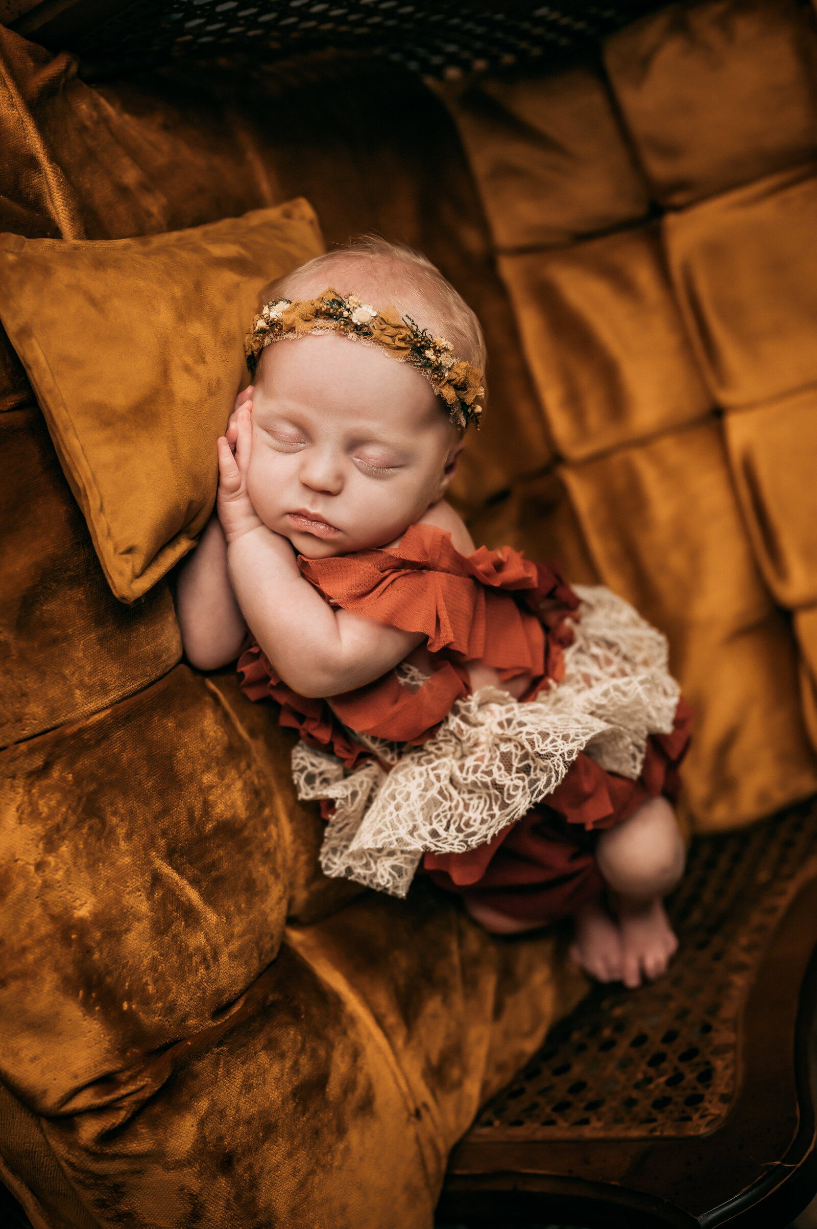 Edmonton Maternity and newborn photographer 4