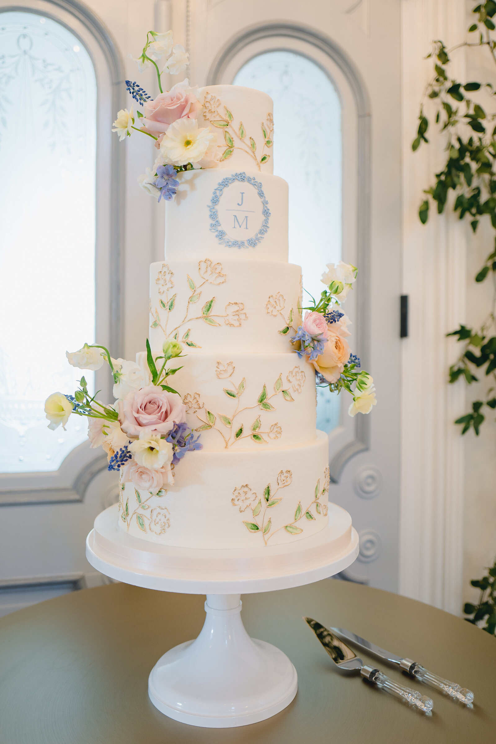 Garden-Wedding-Cake-Ashley-Cakes-54