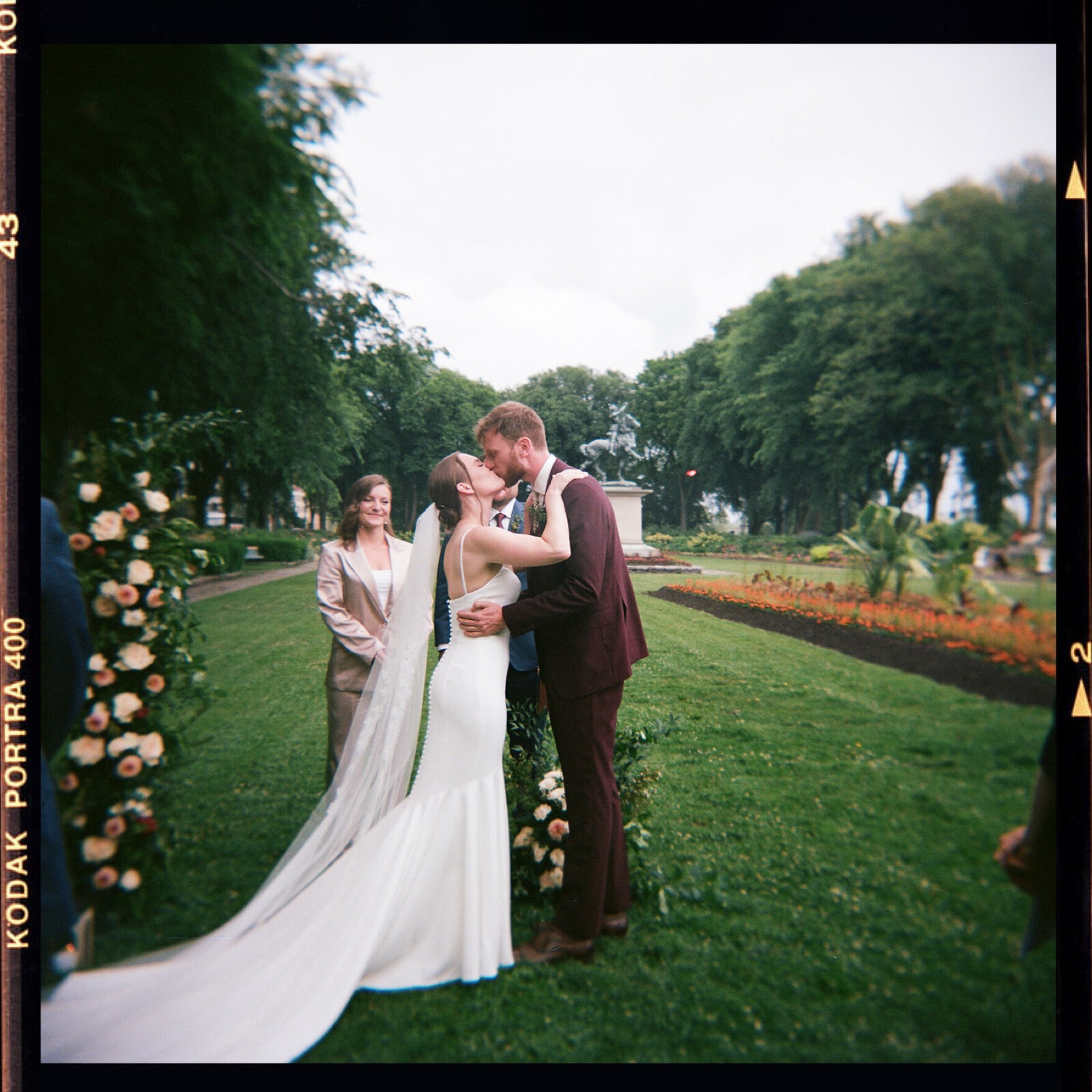 analogue-wedding-photographer-15
