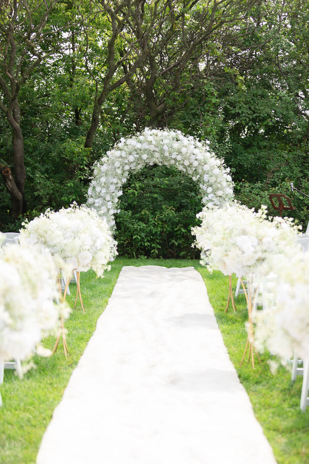 Chapiteau Le Cardinal Gentile venue wedding_montreal and france wedding photographer | luxury moment photography-Luxury Wedding photographer