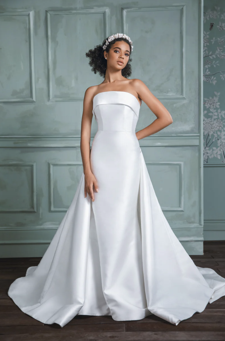 Classic wedding dresses in Denver CO. Mimi's Couture Bridal at Little White Dress. LWD Bridal Shop.