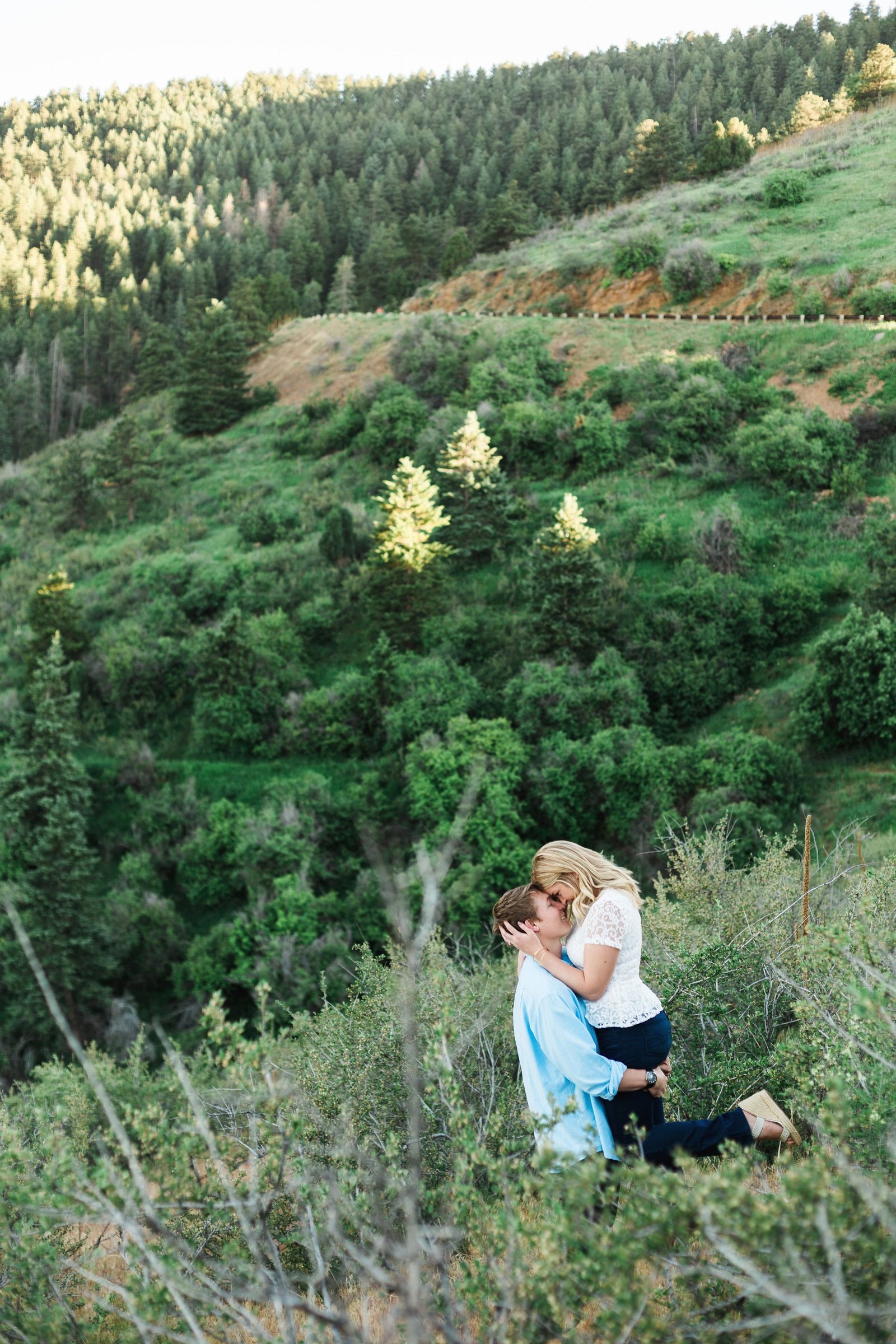 Engagements -Denver Lookout Mountain Engagement Session Golden Colorado Wedding Photographer Overlook City Lights Nature Outdoors Valley Light Couple (24)