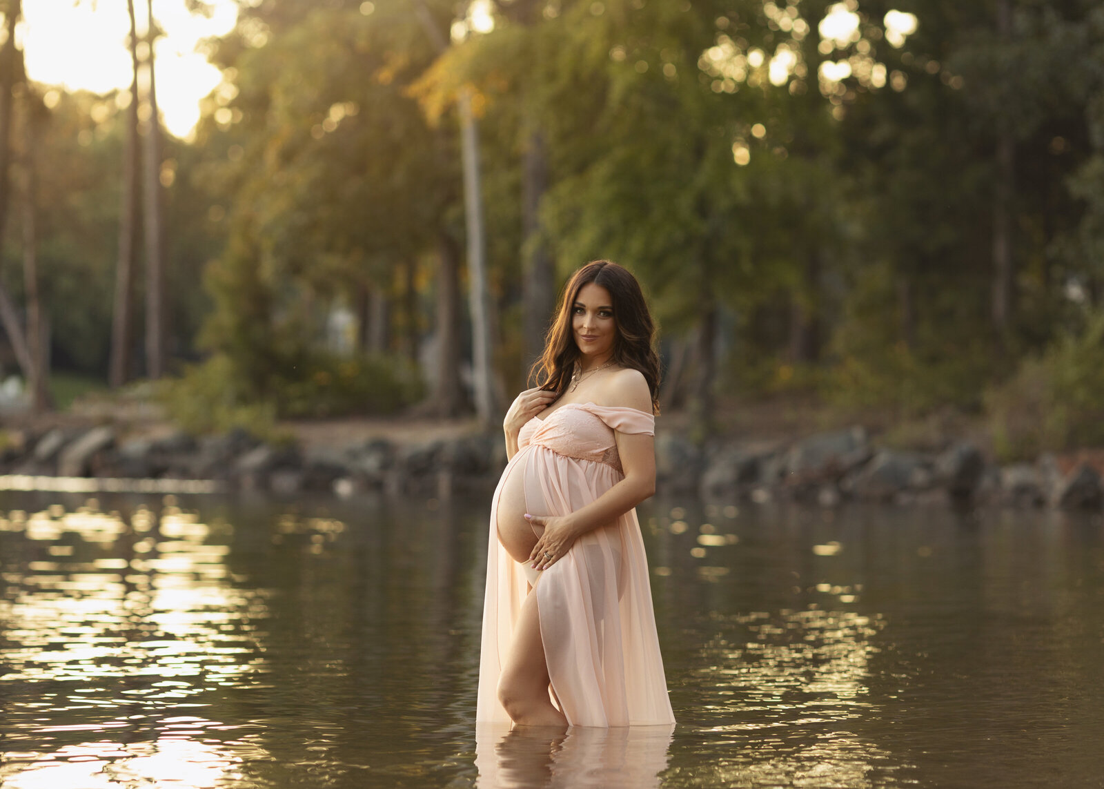 Maternity in Lake Jetton Park