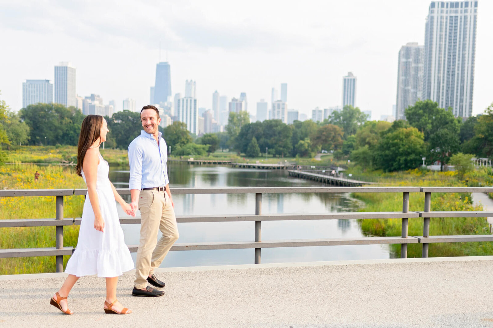 Downtown-Chicago-Engagement-Photos-51