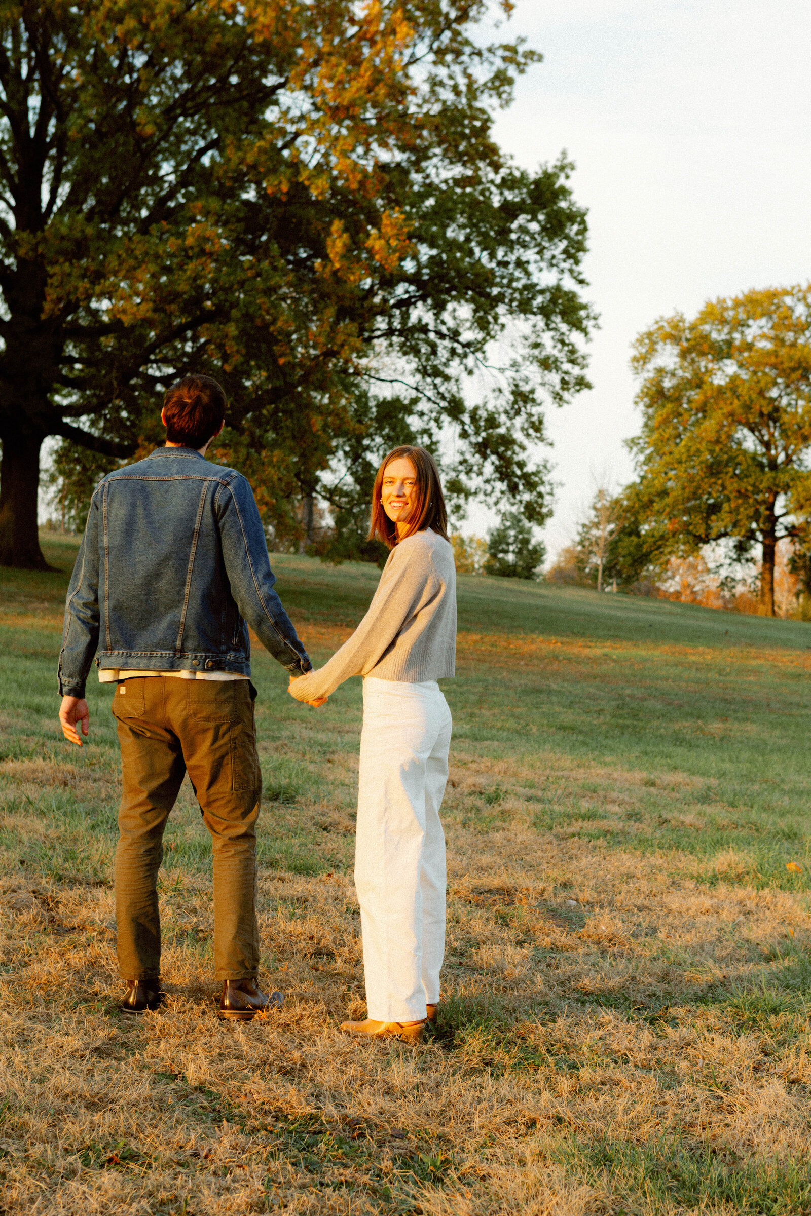 EmilyAmbie Photography-Intimate-engagement-session-columbiamo00017