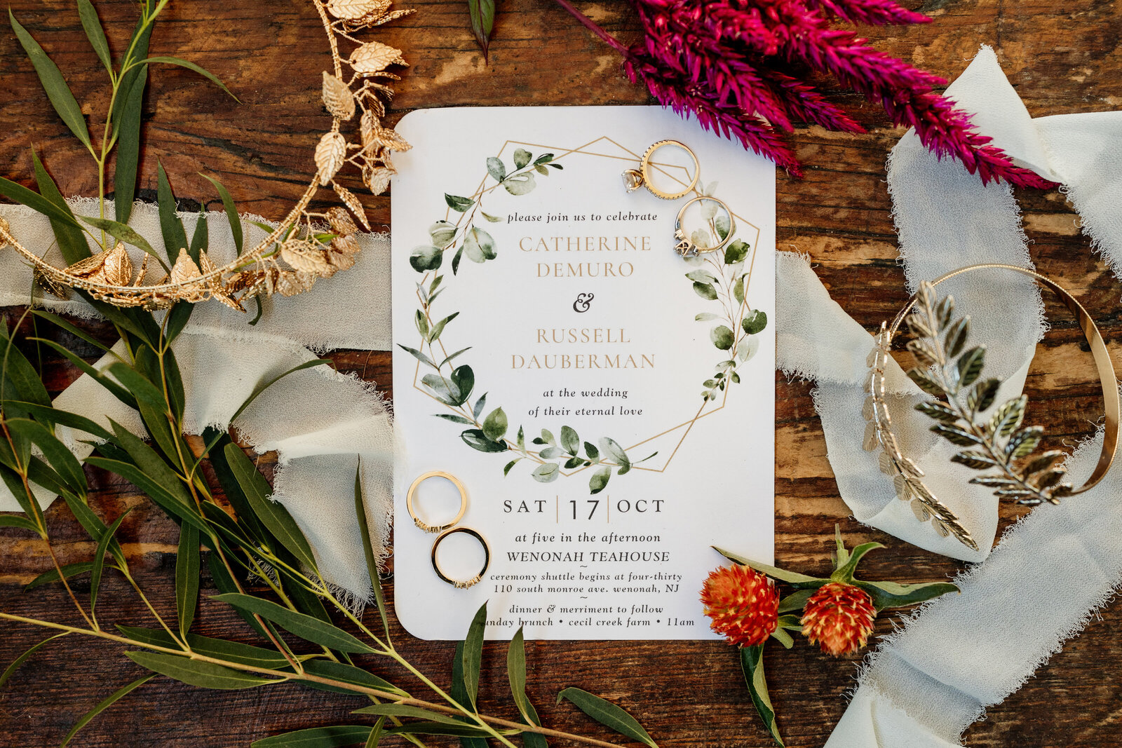 modern wedding invitations with flowers gold jewelry
