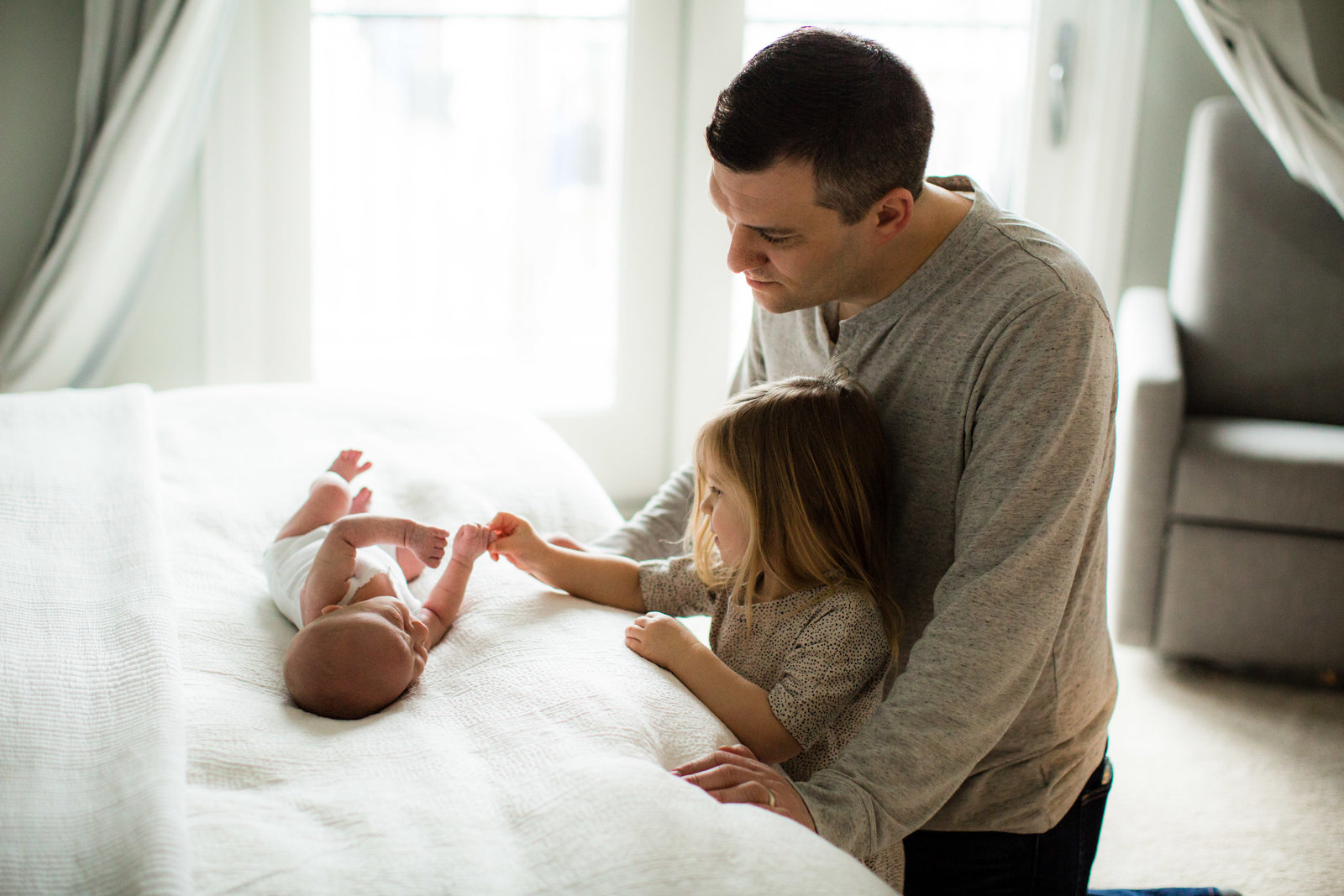 Chicago Lifestyle Family and Newborn Photographer