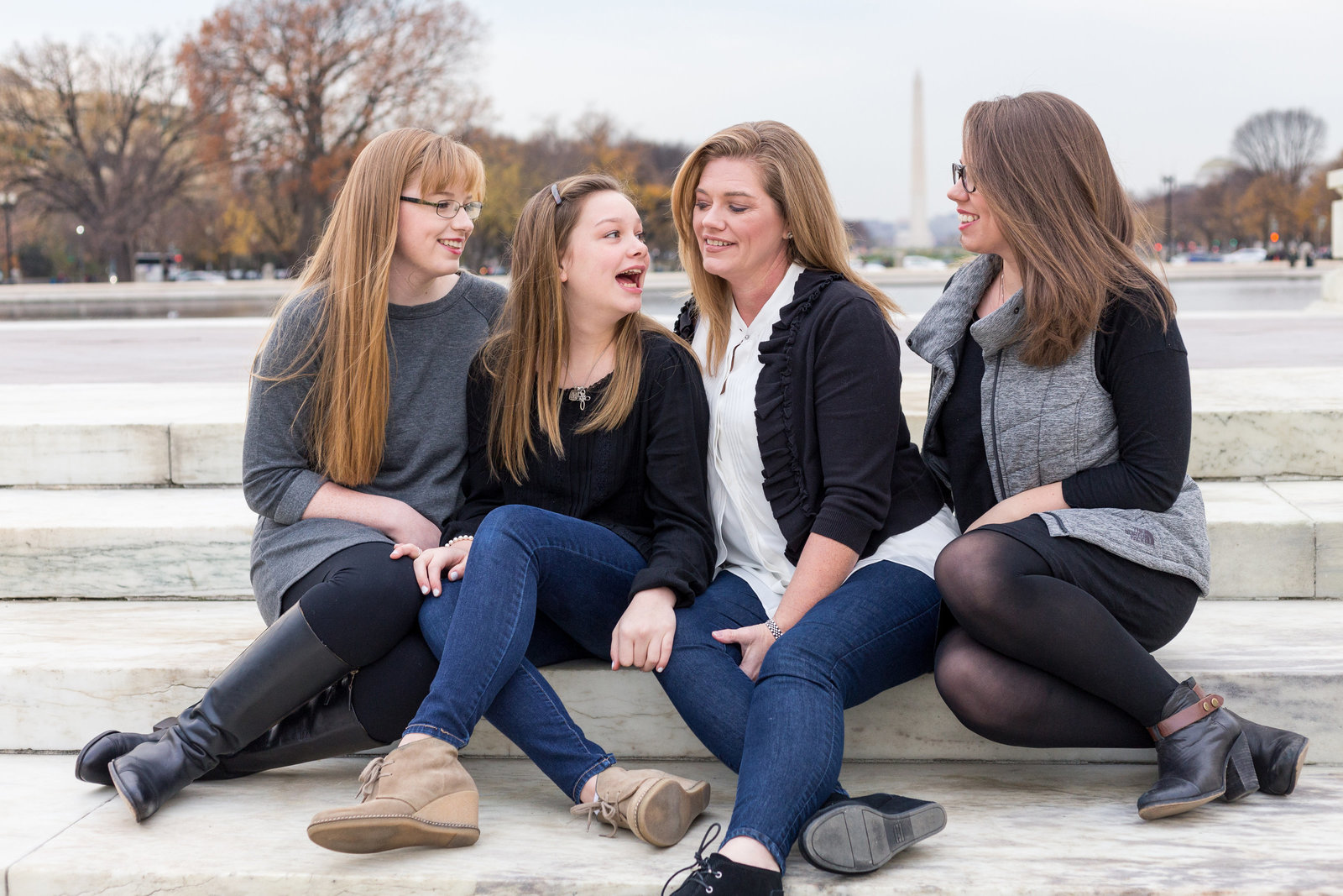 The Rose Family_DC Family Portrait Session_National Mall_Rachel Word Photography-11