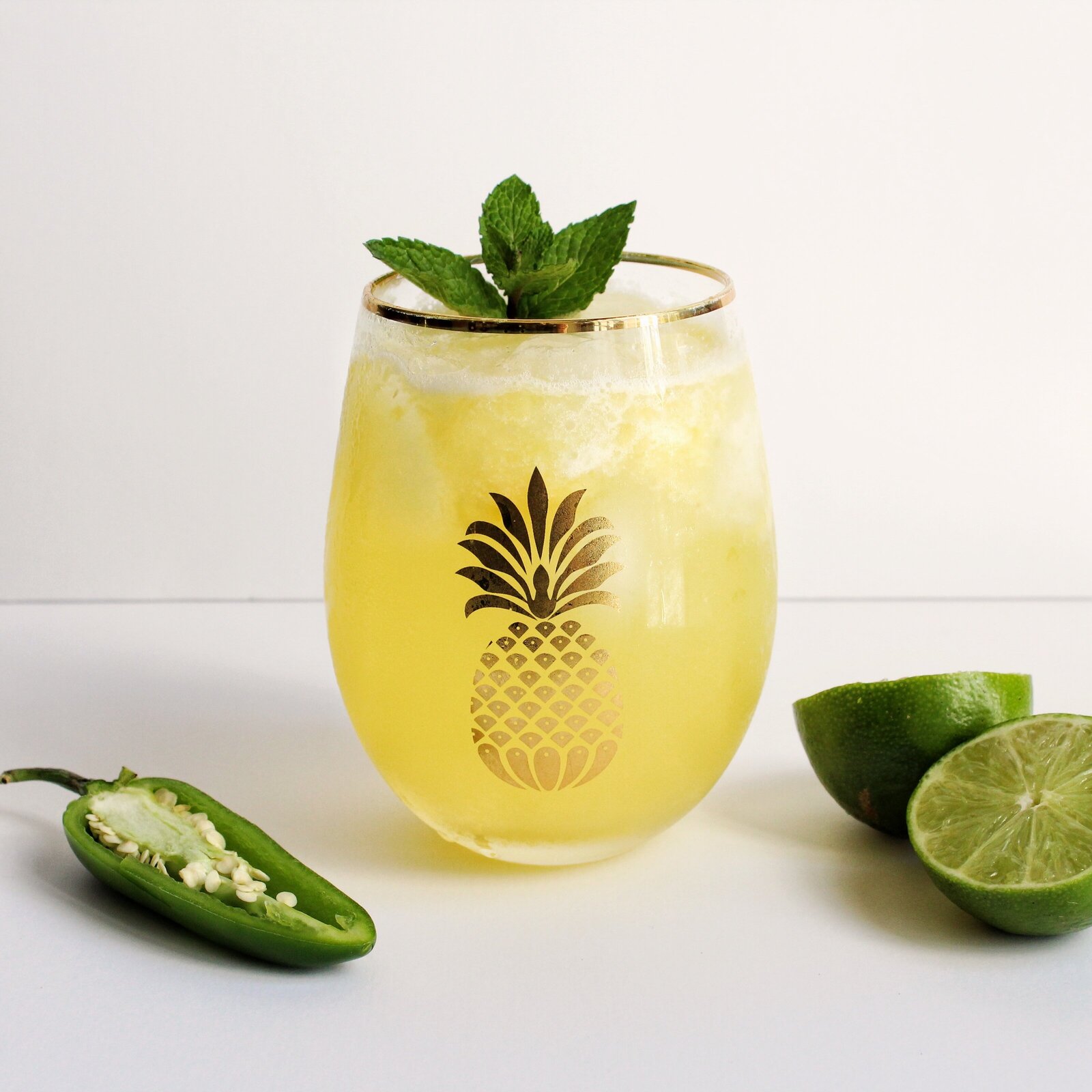 Sober-Dietitians-Drinking-For-Two-mocktail3