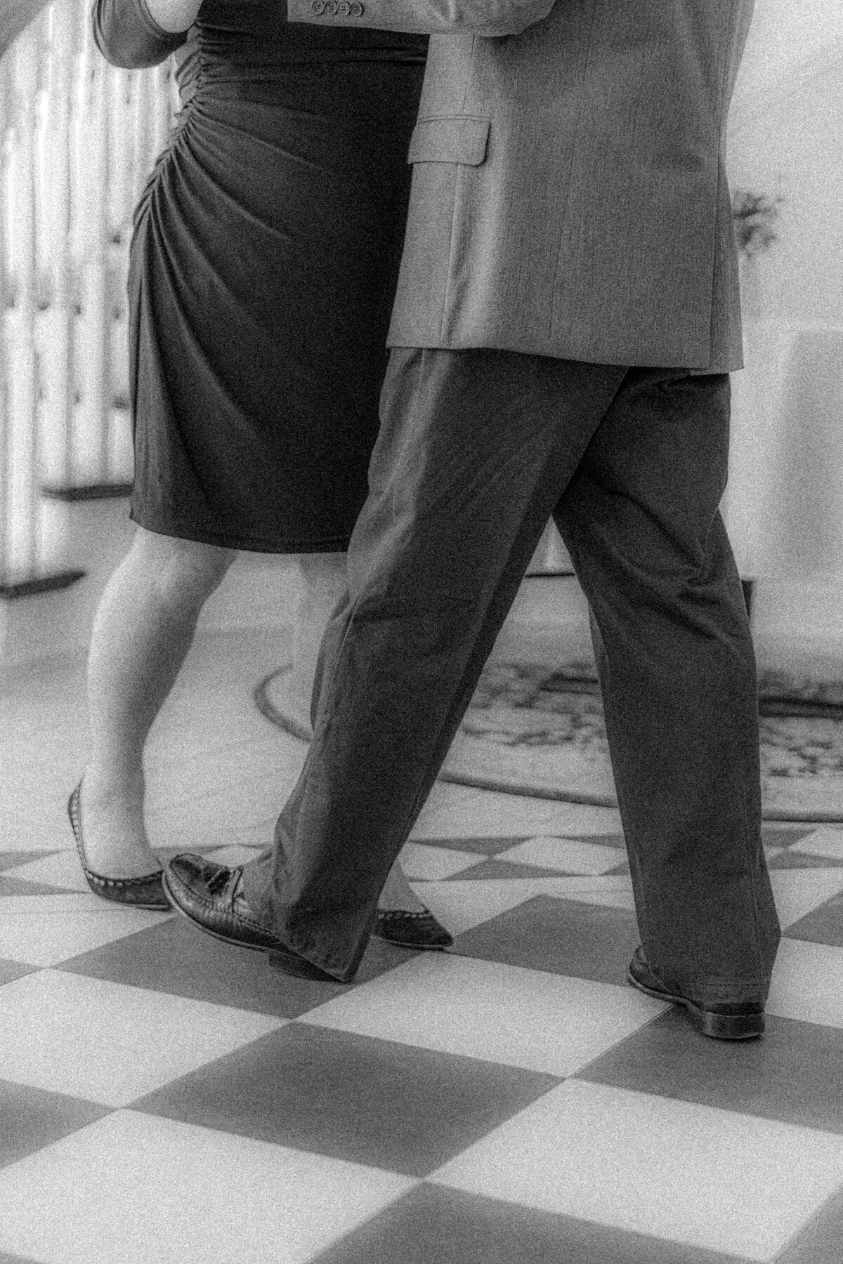 Couple dancing on a dance floor at an anniversary photo session in mount vernon ohio