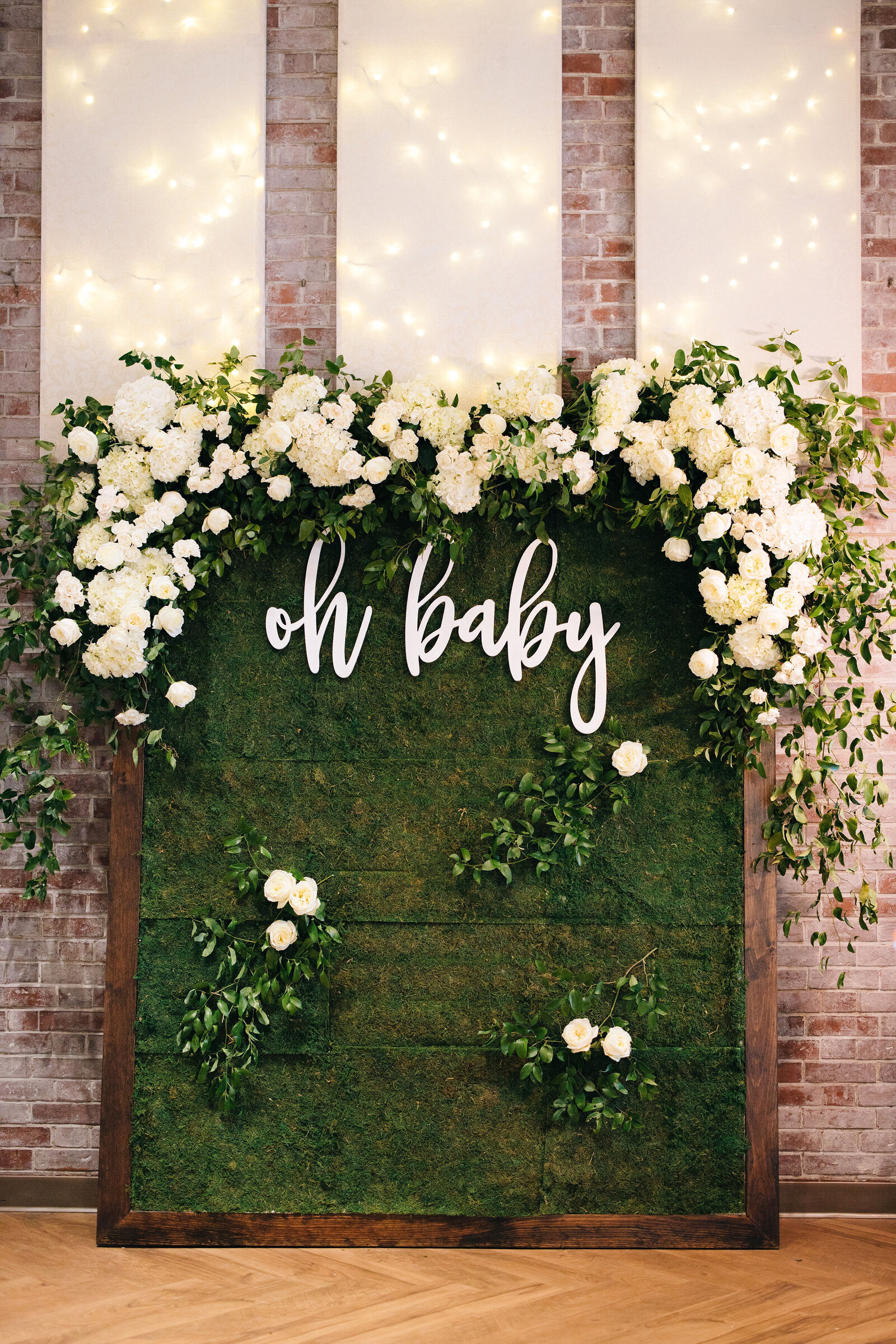 Baby Shower Floral Wall