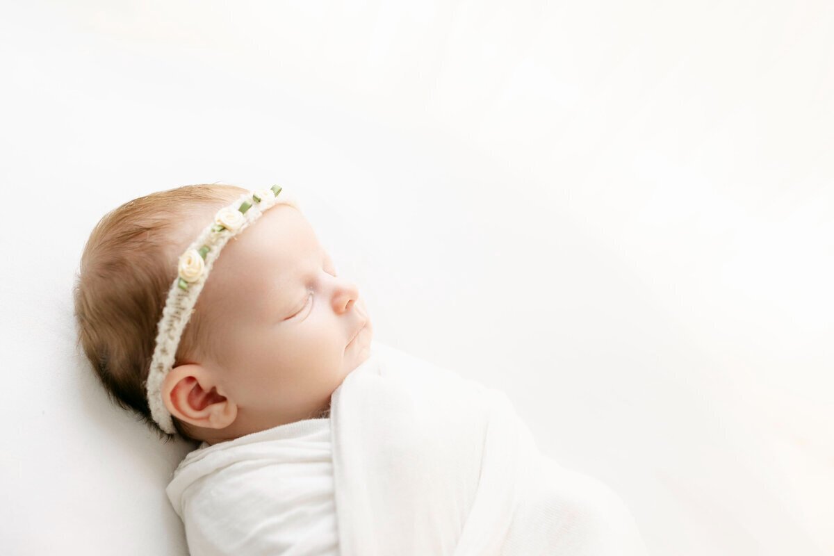 Newborn baby sleeping and swaddled, taken by new jersey newborn photographer
