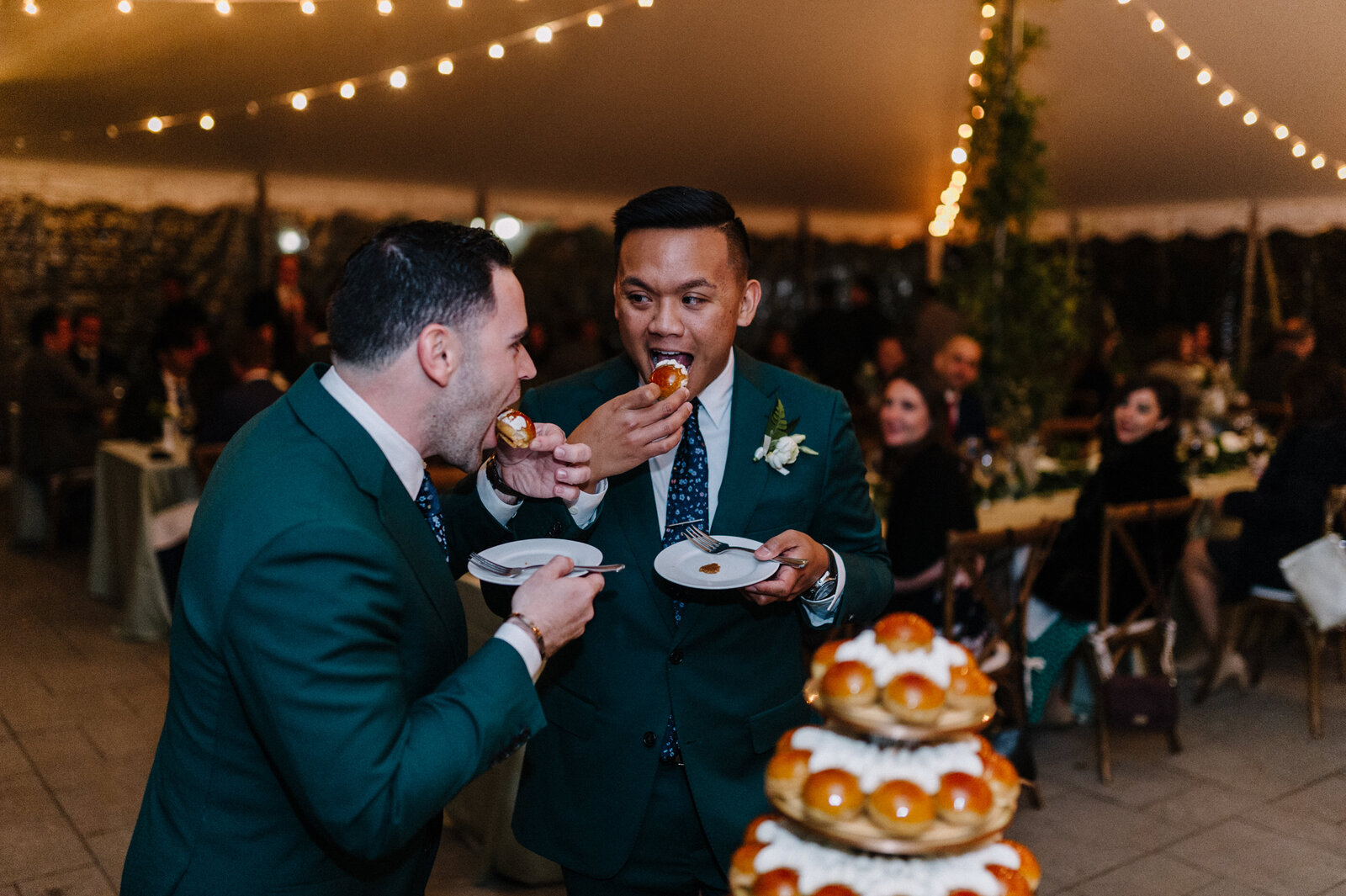 Gallaher Mansion Wedding_Same Sex Wedding_Cake Cutting