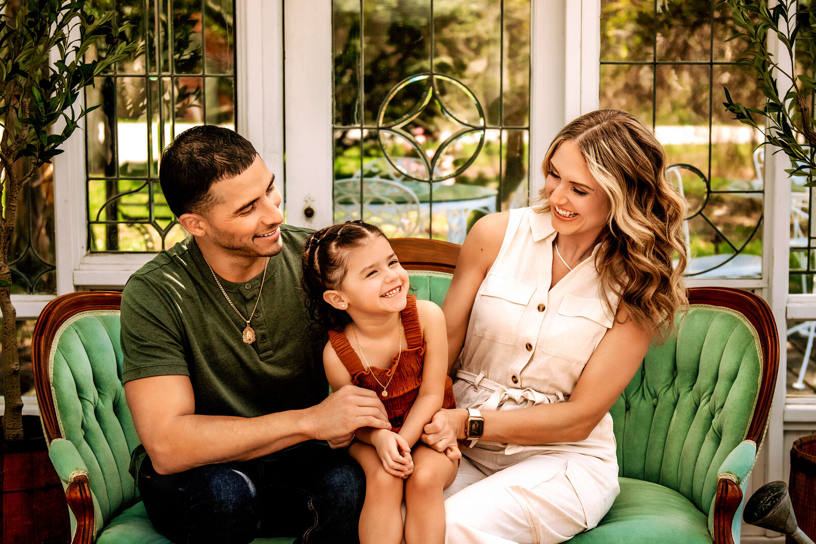 family-photoshoot-sharp-farm-mothers-day-4