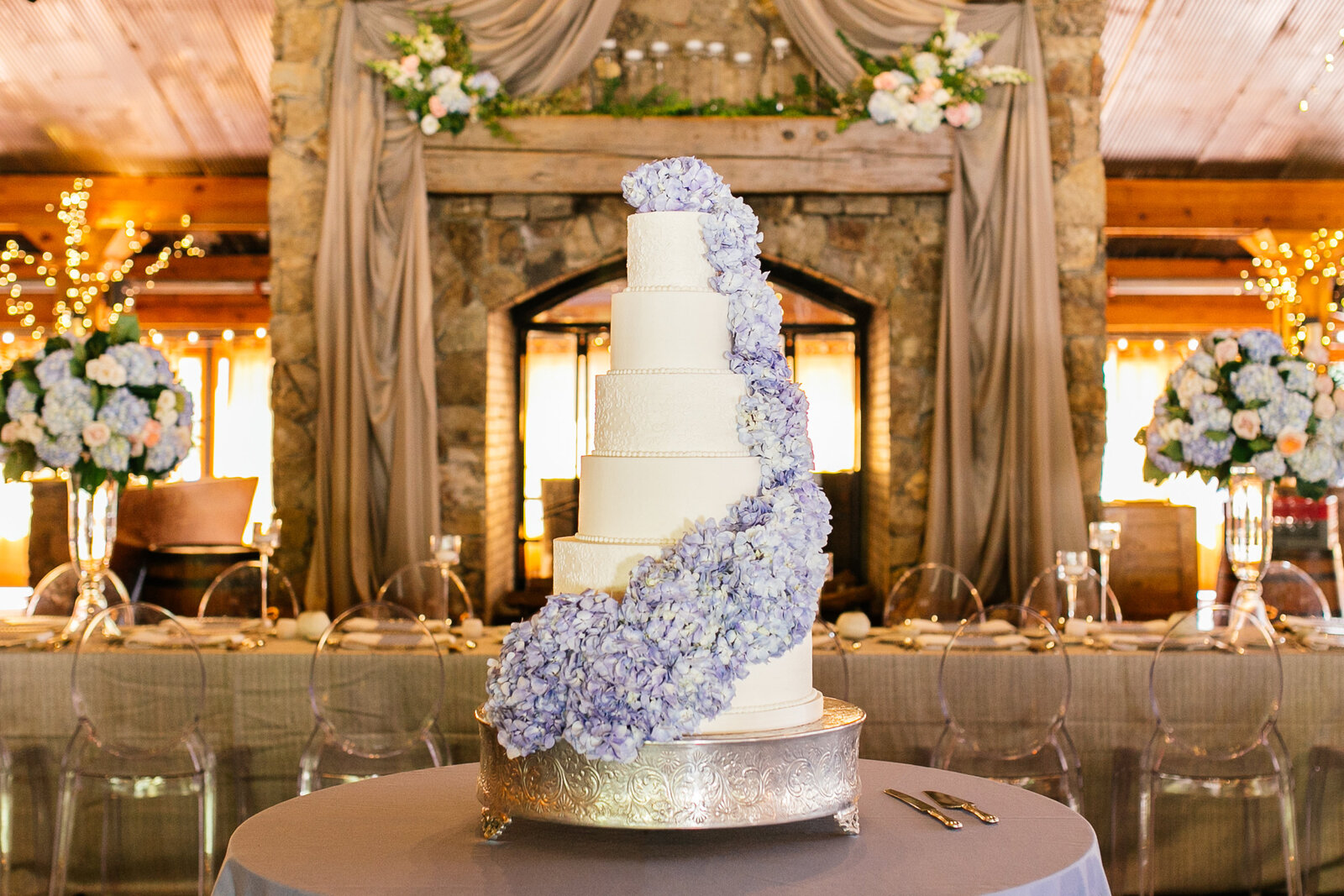 Elegant-Wedding-Cake-Ashley-Cakes-17