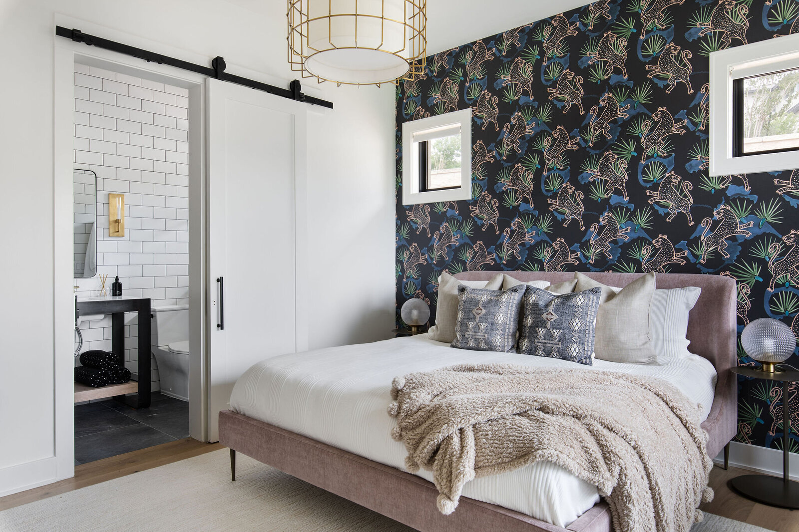 guest+bedroom+wallpaper+nuela+designs