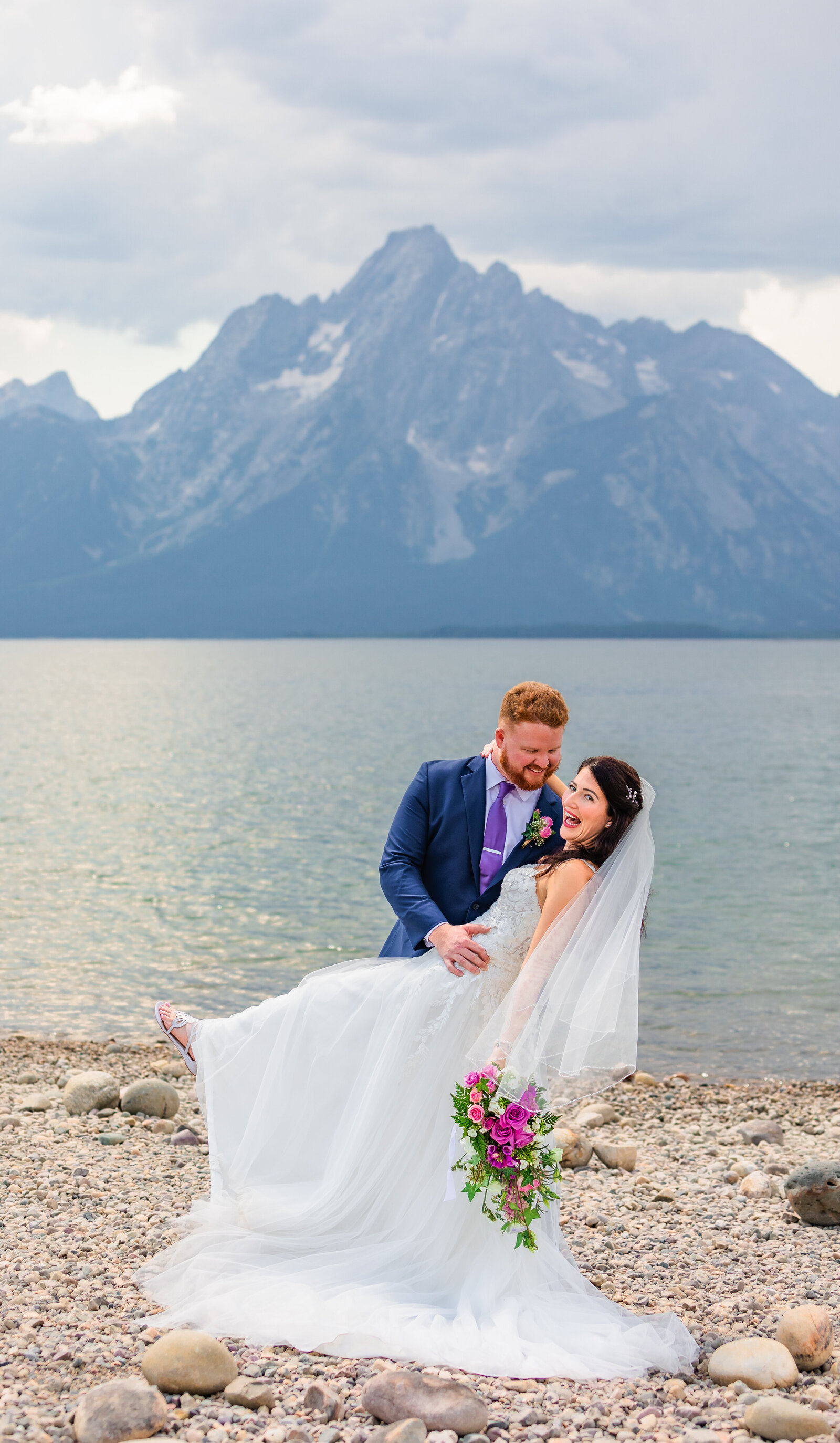 Jackson Hole photographers capture couple in front of tetons after Grand Teton wedding