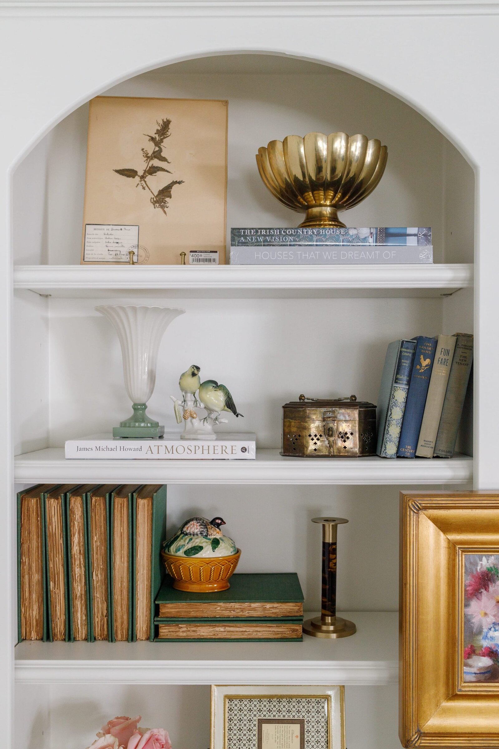 vision and hammer styling shelf with arched frame