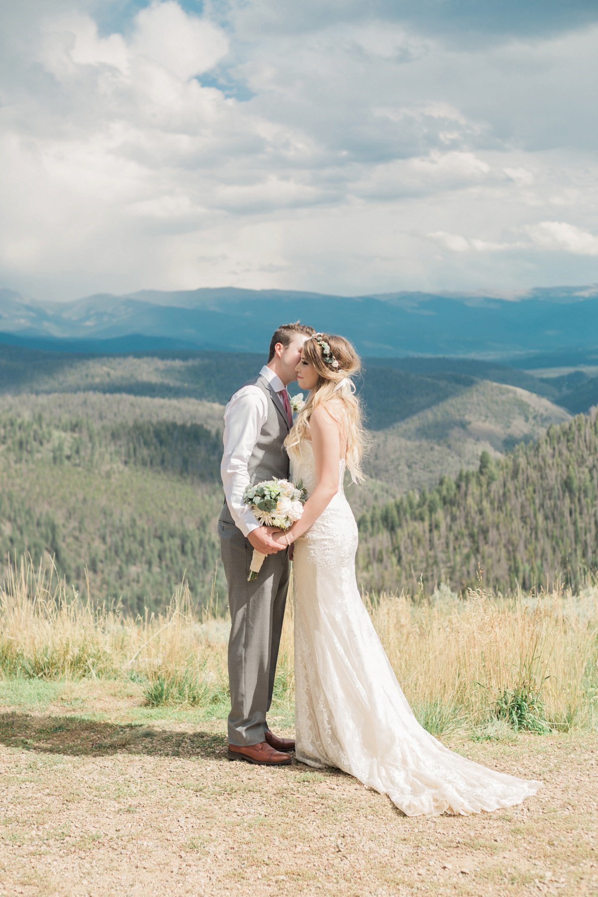 Grandby Ranch Colorado Wedding Photographer Genevieve Hansen 026
