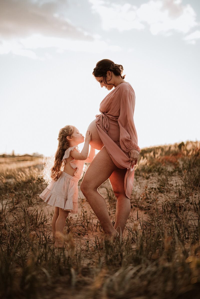 DSC_1726sydney-maternity-photographer-lifestyle-sunset-cronulla-pregnancy-shoot-photo33