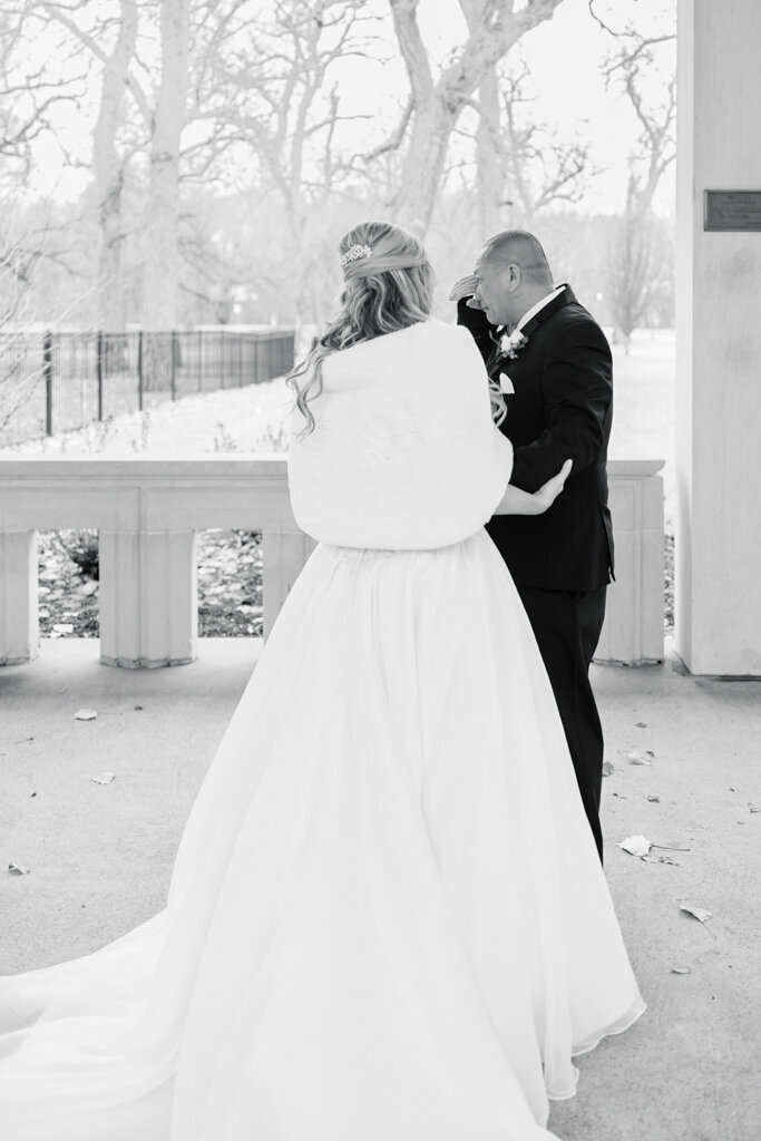 first look at muny in forest park-stl wedding photographer-erika rene photography