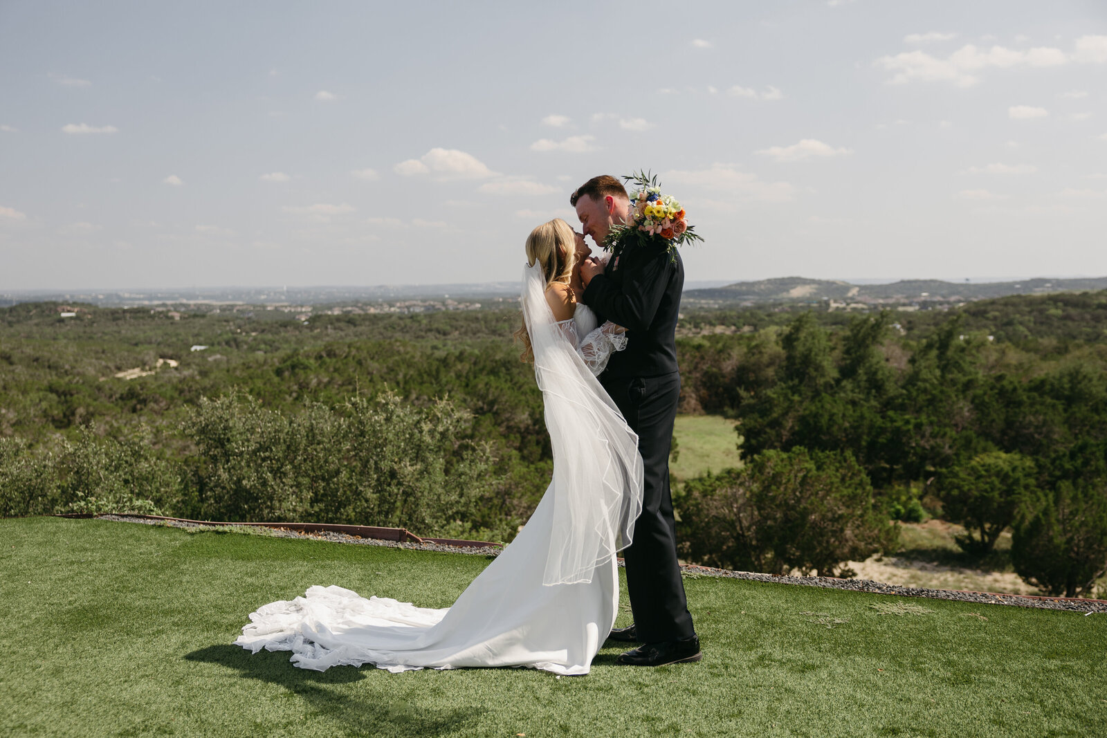Texas Hill Country Wedding Photographer