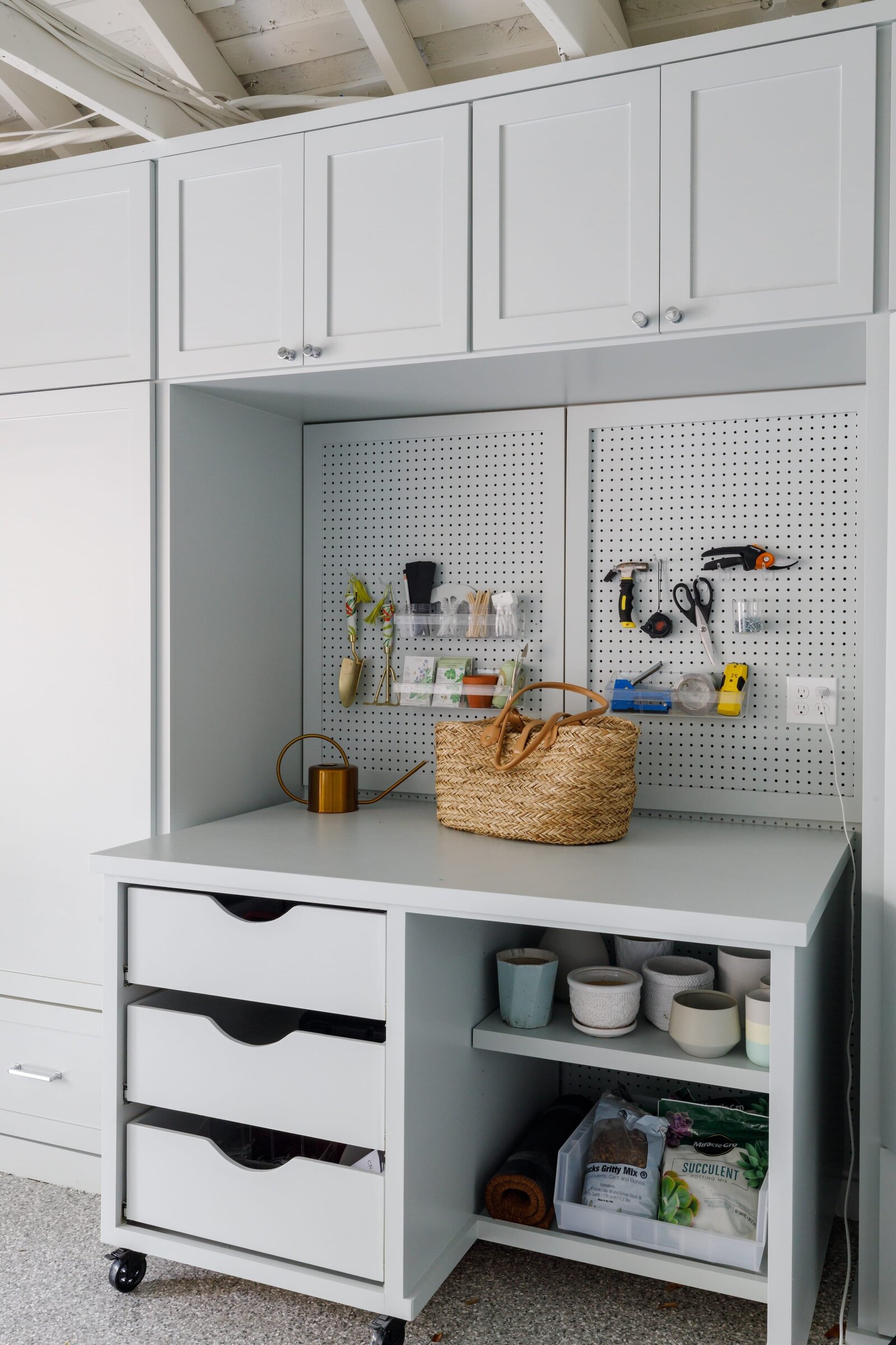 vision and hammer garage organization