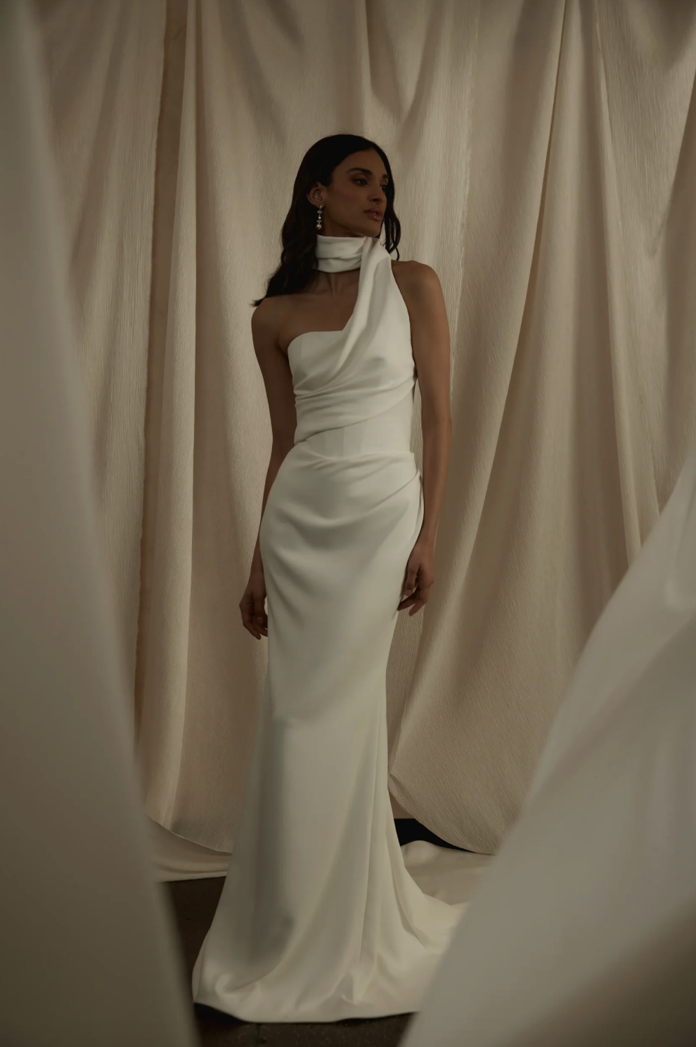 Denver CO Wedding Dress Shopping. Couture Wedding Dresses featuring Enaura for the Rocky Mountain Bride. 