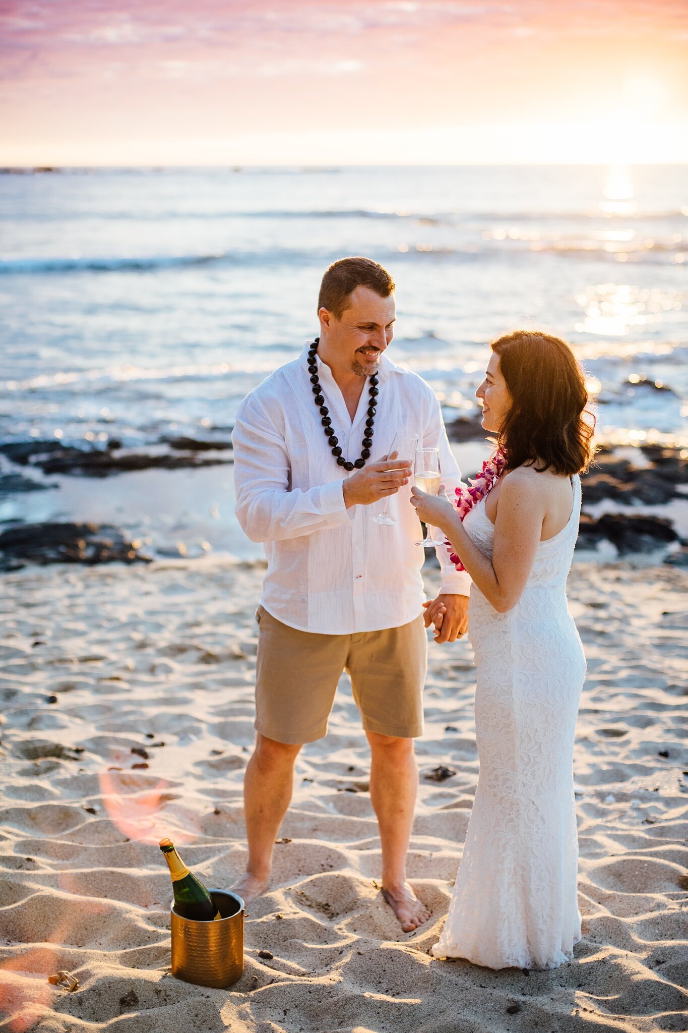 couple celebrating their elopement on the Big island