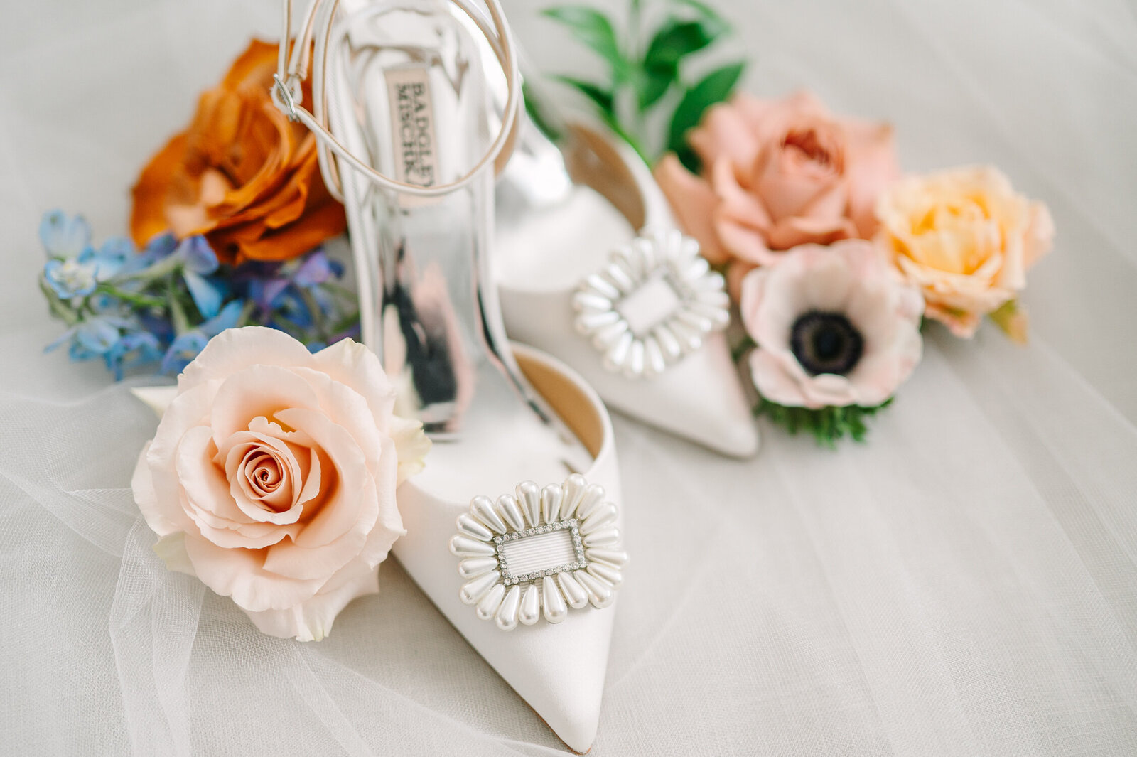 Novalee-Events-Pittsburgh-Wedding-Planner-Bridal-Wedding-Shoes-Warm-Hoes-Colorful-Wedding