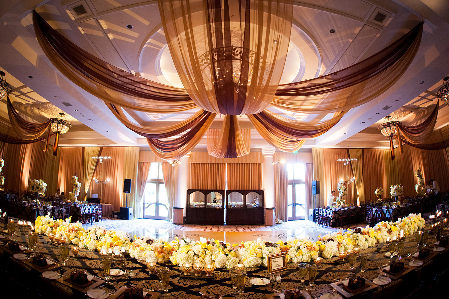 Elaborate and elegant wedding reception room design