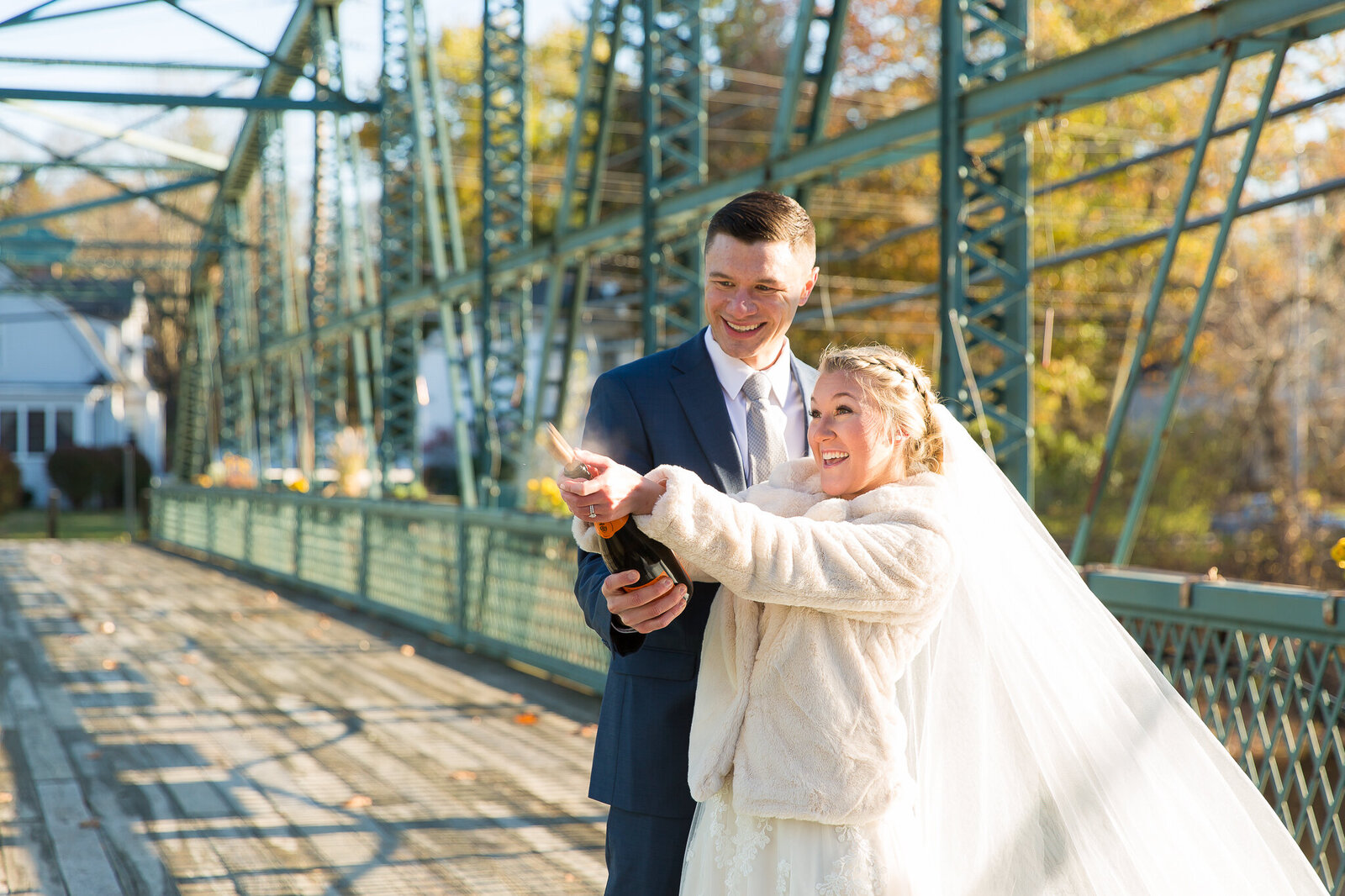 Simsbury-flower-bridge-wedding-photos-4