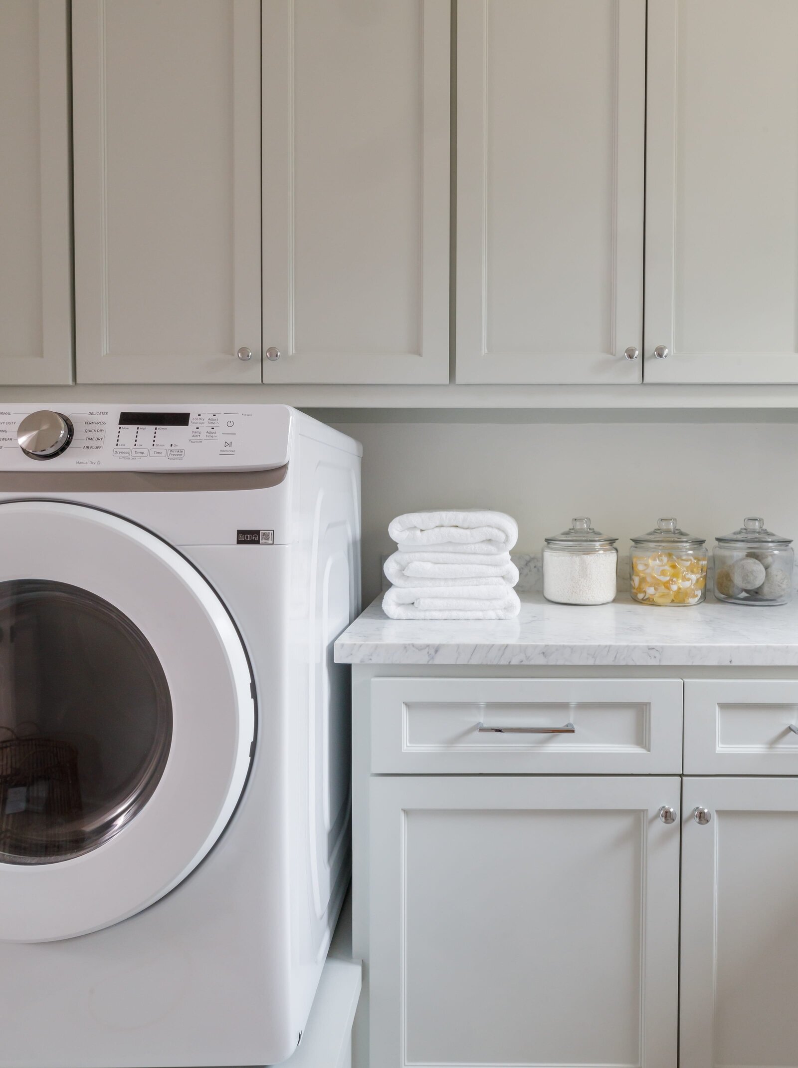 vision and hammer organizing laundry room