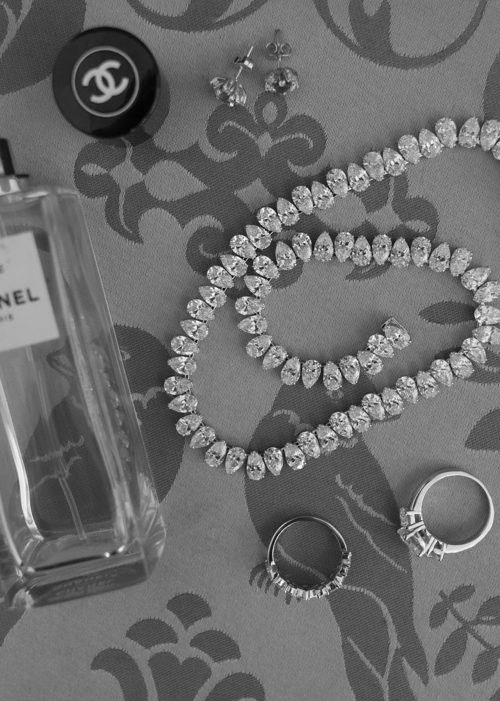 Luxury Tiffany diamonds and rings for the bride of a New York City Wedding.