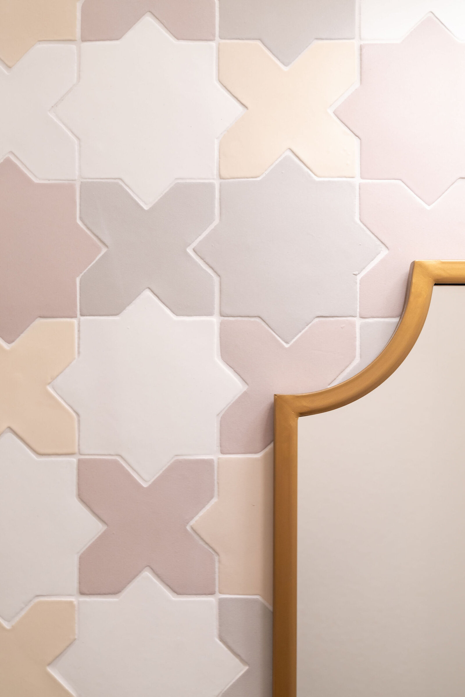 Nuela_Designs_Gold_Mirror_Bathroom_Wall