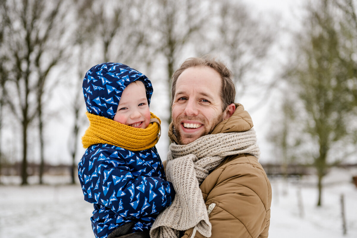 Wintershoot, winterfoto's, gezinsfoto's in de winter, fotograaf Friesland (2)