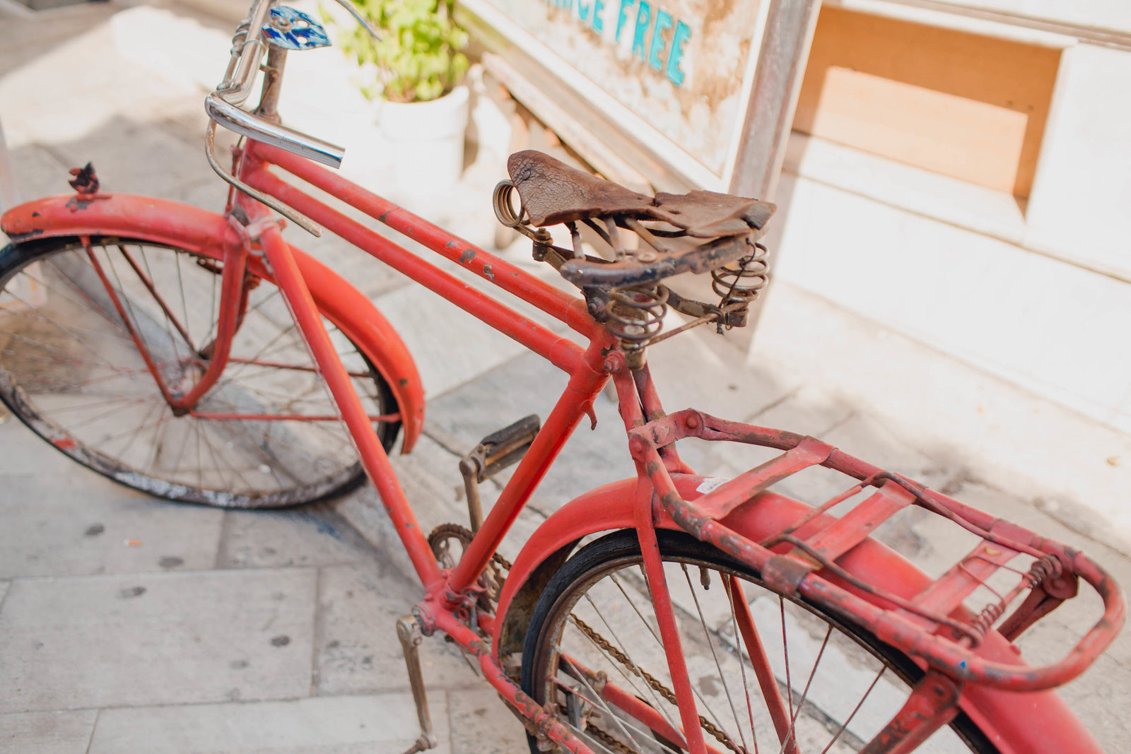 red-bicycle-athens-greece-travel-kate-timbers-photography-880