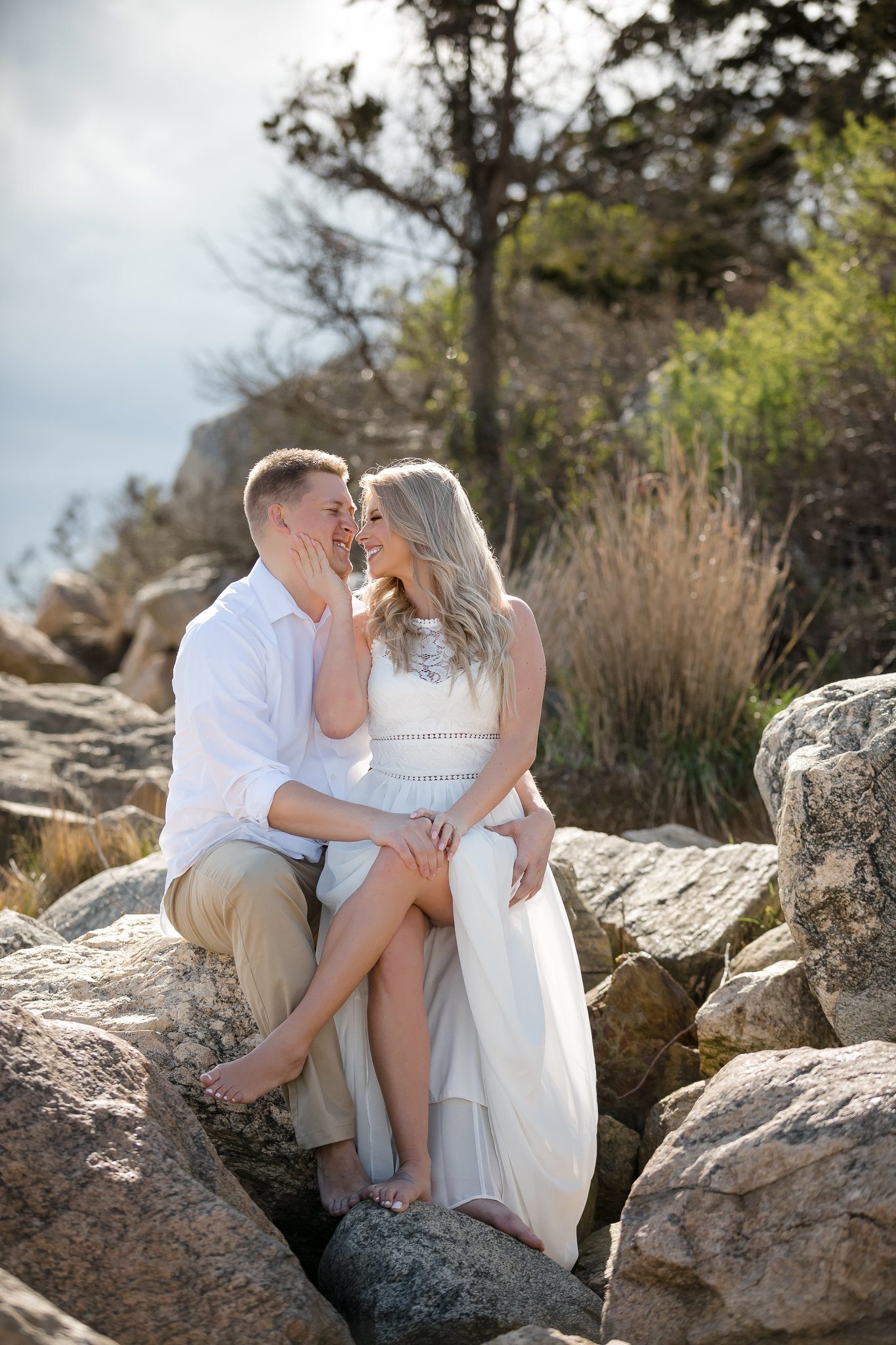 Hammonasset Beach engagement session in Connecticut by Jamerlyn Brown Photography