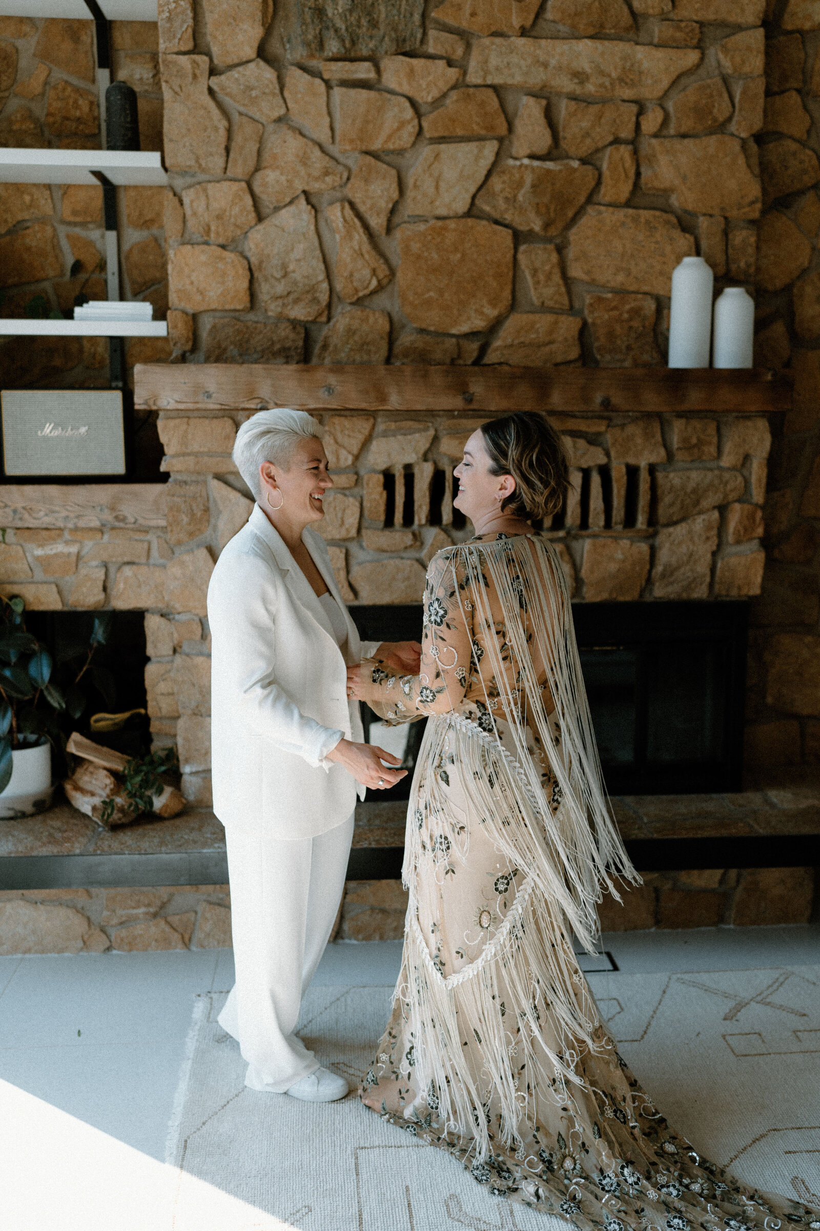 Intimate_In_Home_Washington_Elopement-5