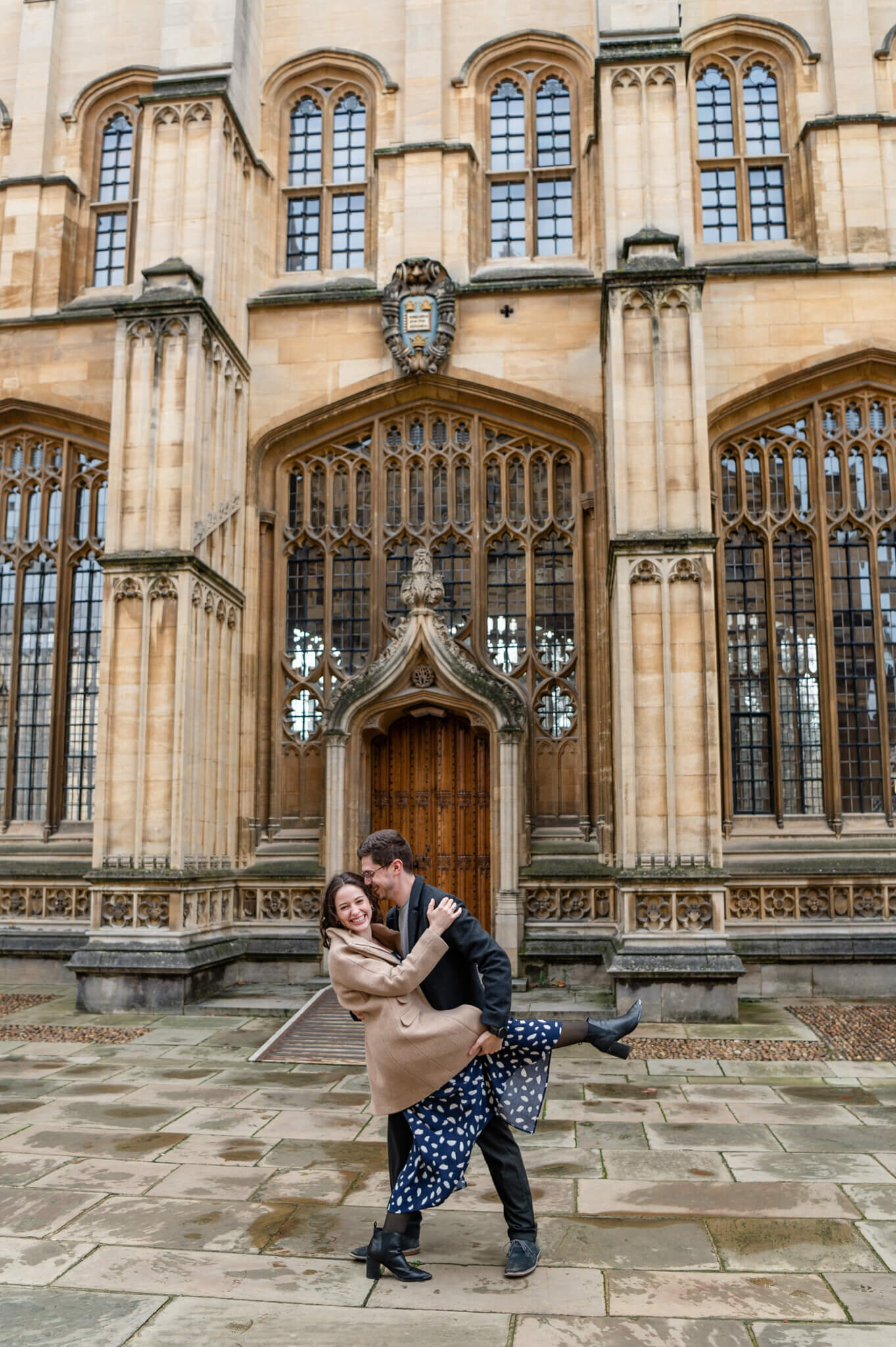 Oxford Engagement Photoshoot - Oxford Wedding Photographer - Bodleian Library - Chloe Bolam - M&J -11